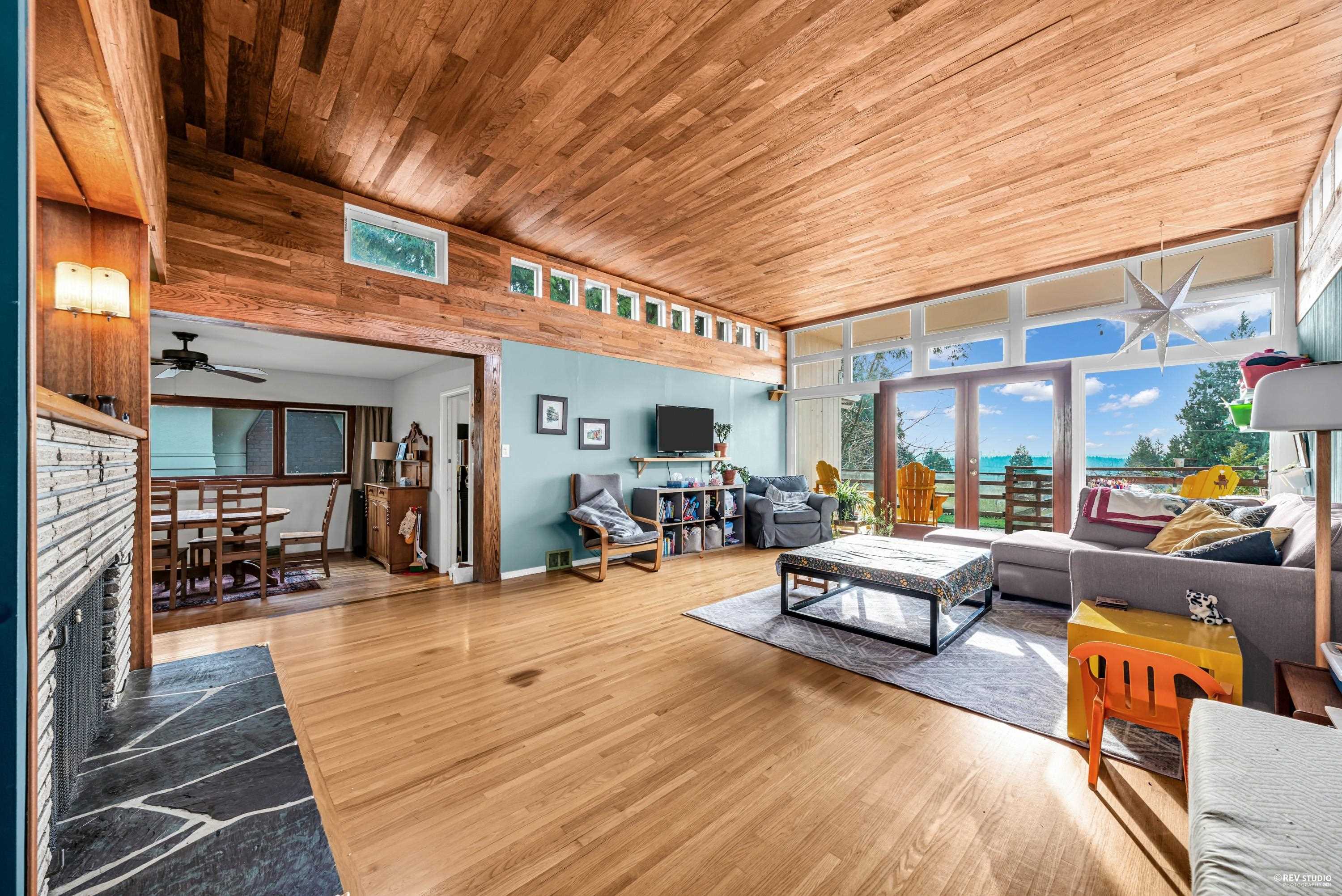 Listing image of 1488 PALMERSTON AVENUE