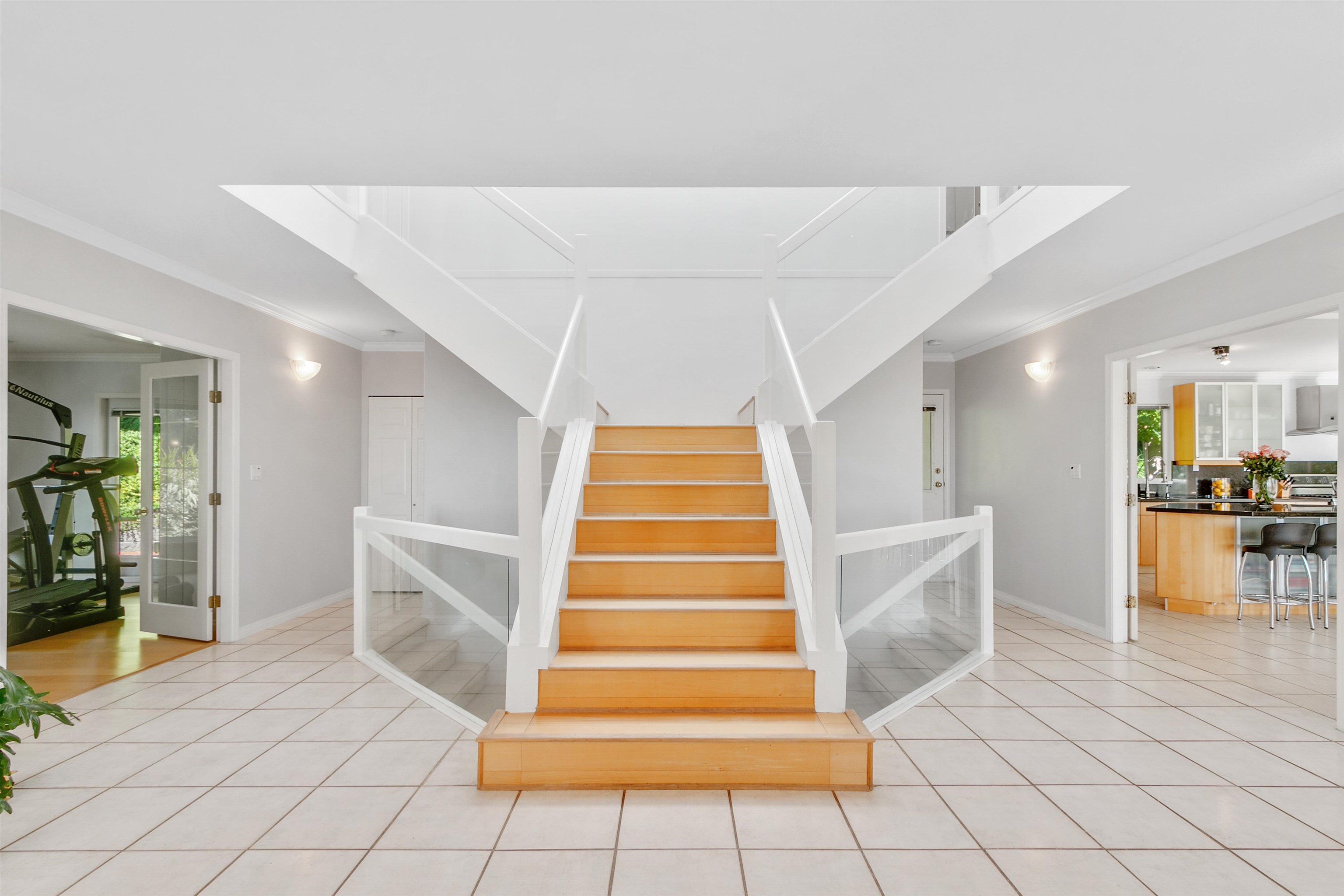Listing image of 530 CRAIGMOHR DRIVE