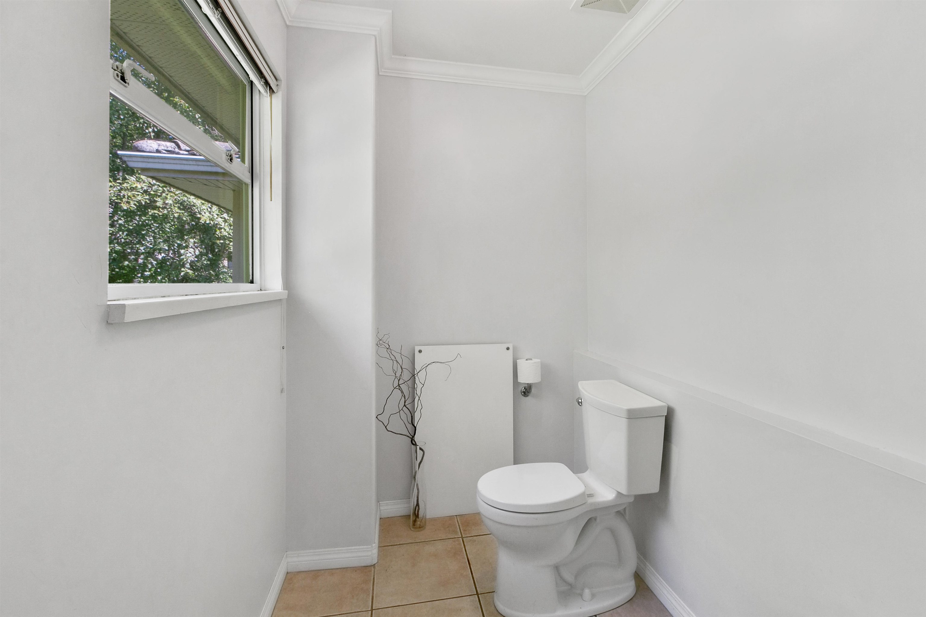 Listing image of 530 CRAIGMOHR DRIVE