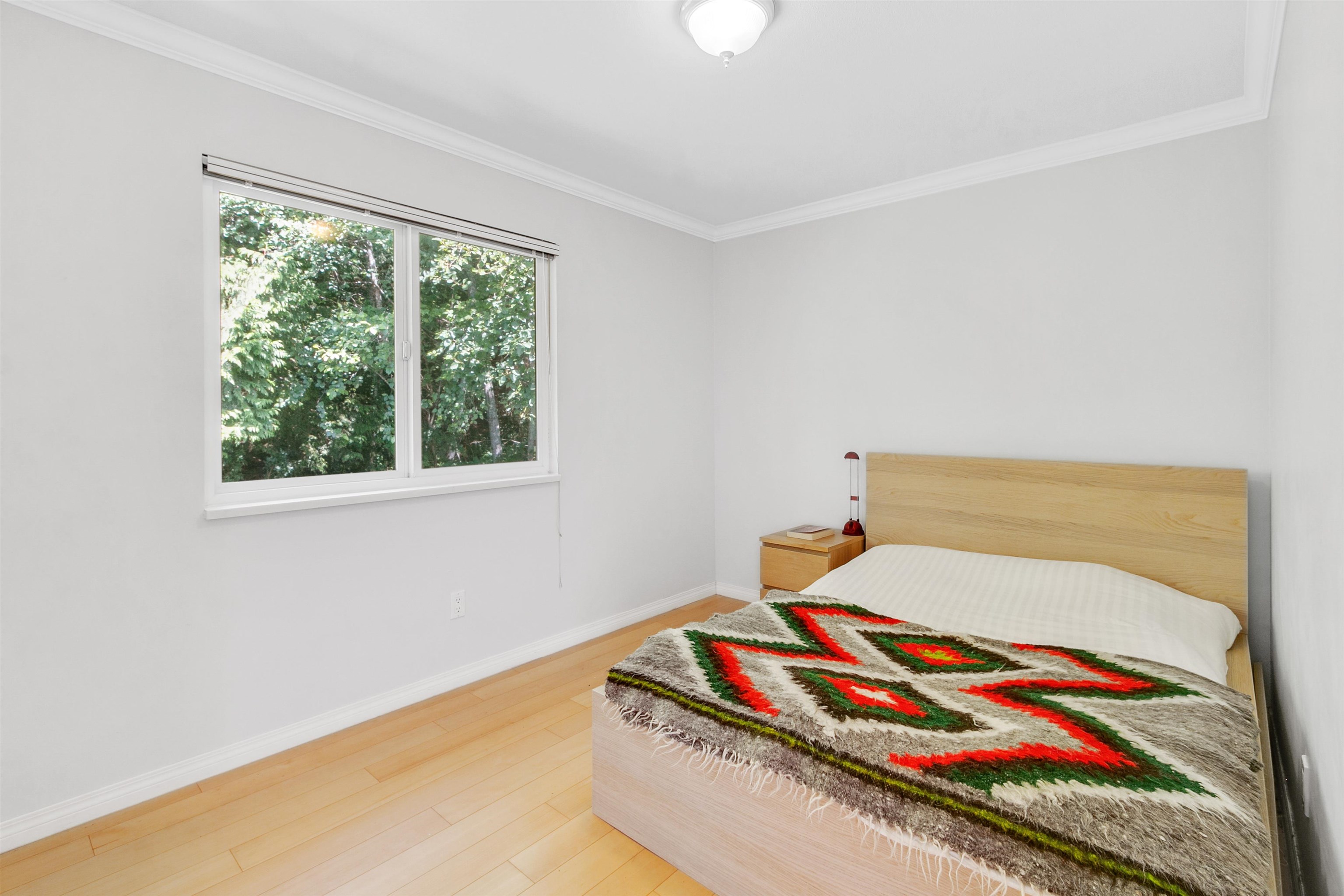 Listing image of 530 CRAIGMOHR DRIVE