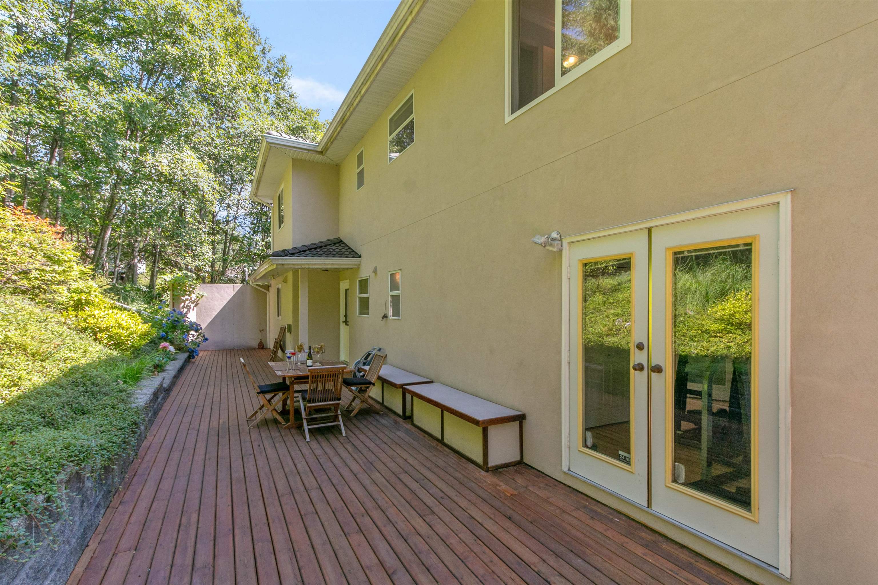 Listing image of 530 CRAIGMOHR DRIVE