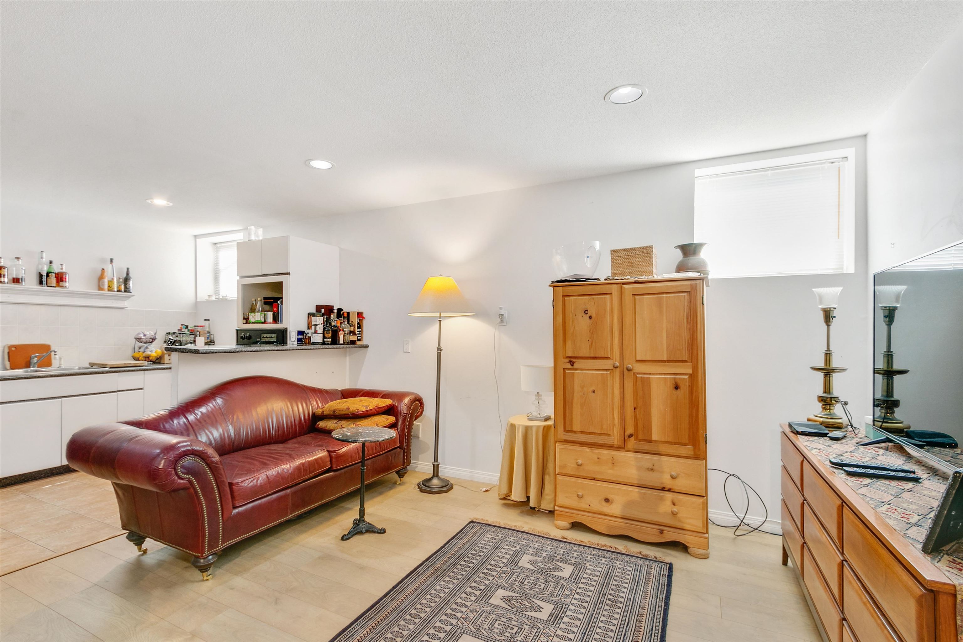 Listing image of 530 CRAIGMOHR DRIVE