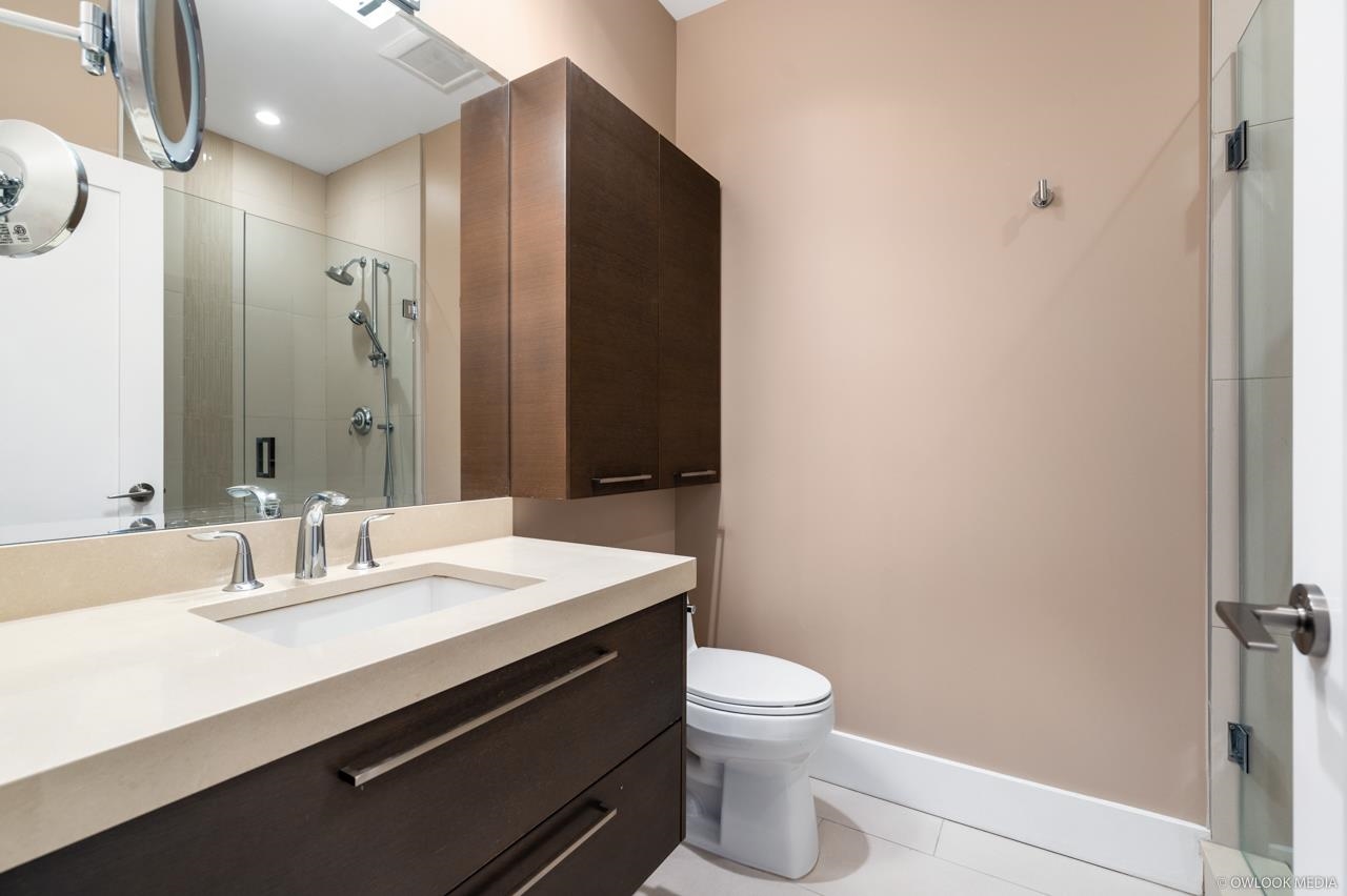 Listing image of 1208 HAYWOOD AVENUE