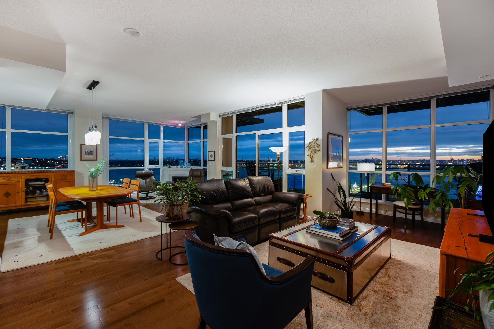 Listing image of PH2301 188 E ESPLANADE AVENUE