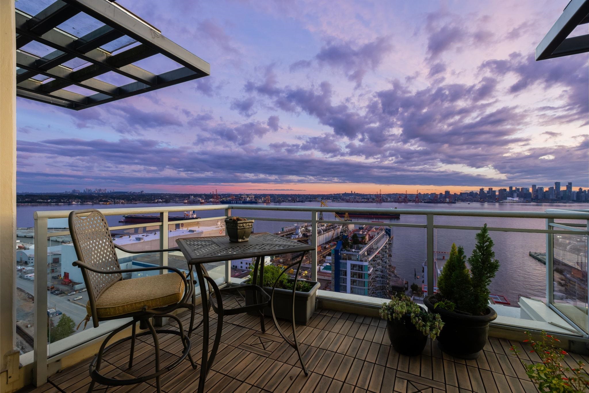 Listing image of PH2301 188 E ESPLANADE AVENUE