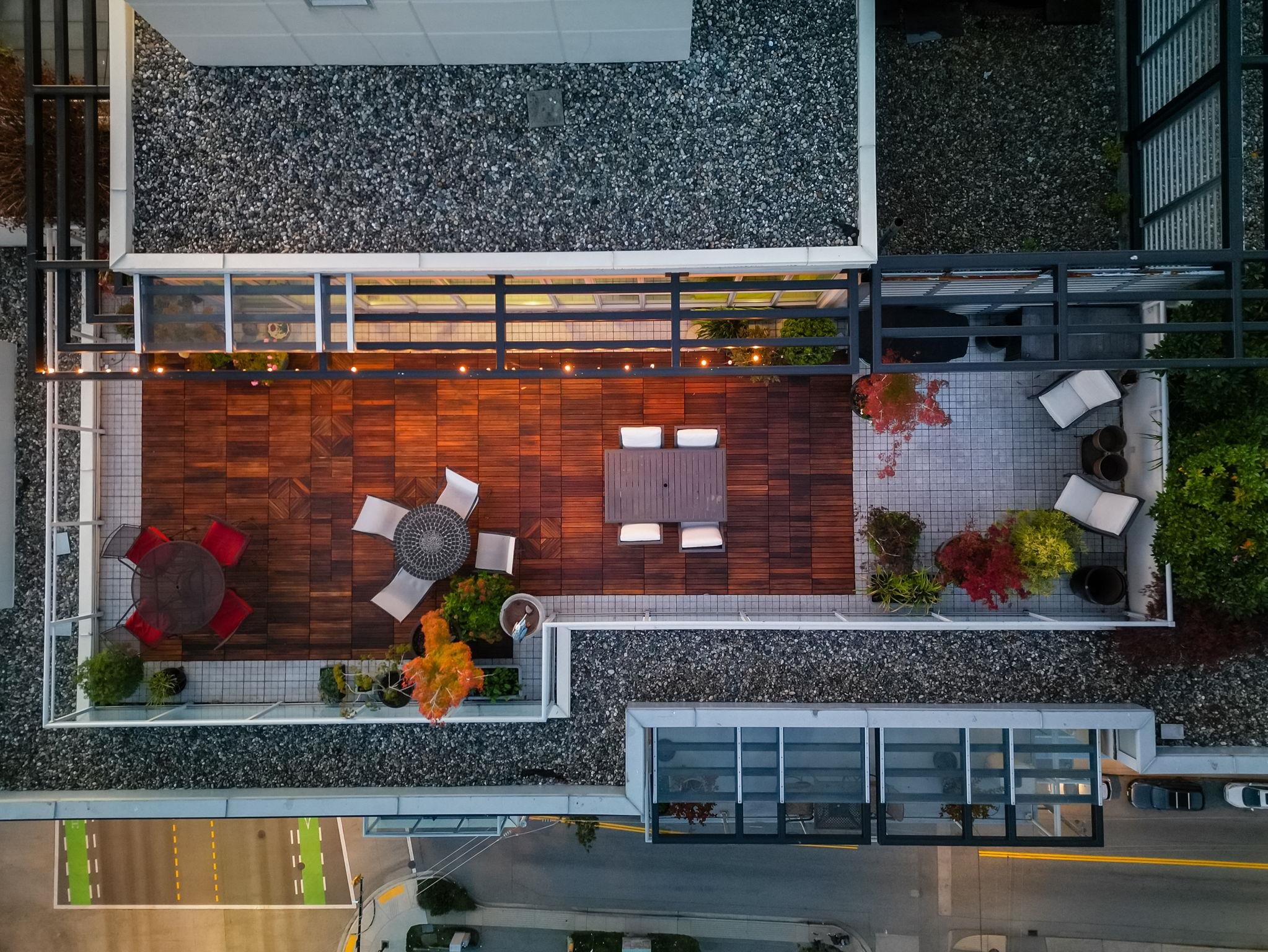 Listing image of PH2301 188 E ESPLANADE AVENUE