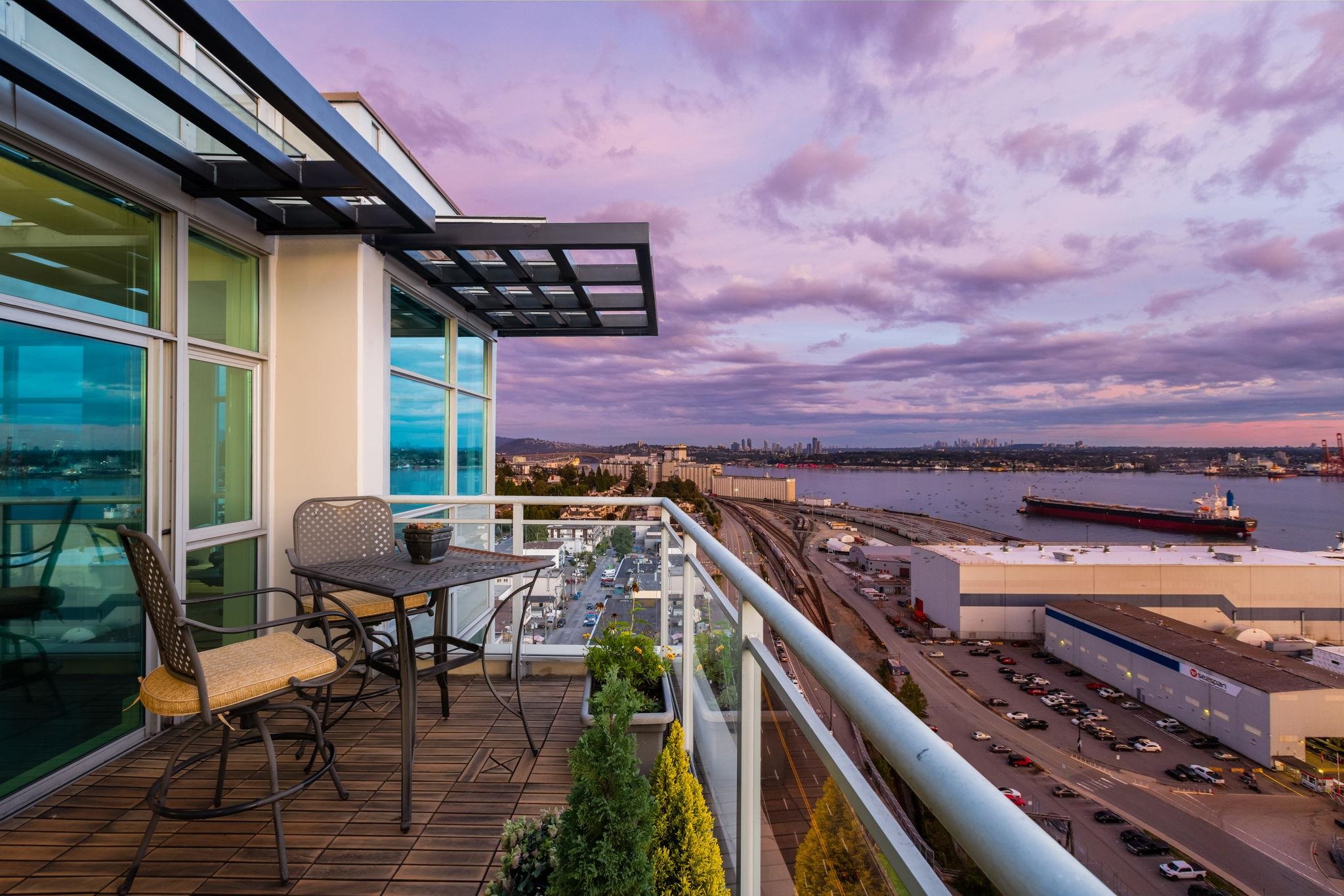 Listing image of PH2301 188 E ESPLANADE AVENUE