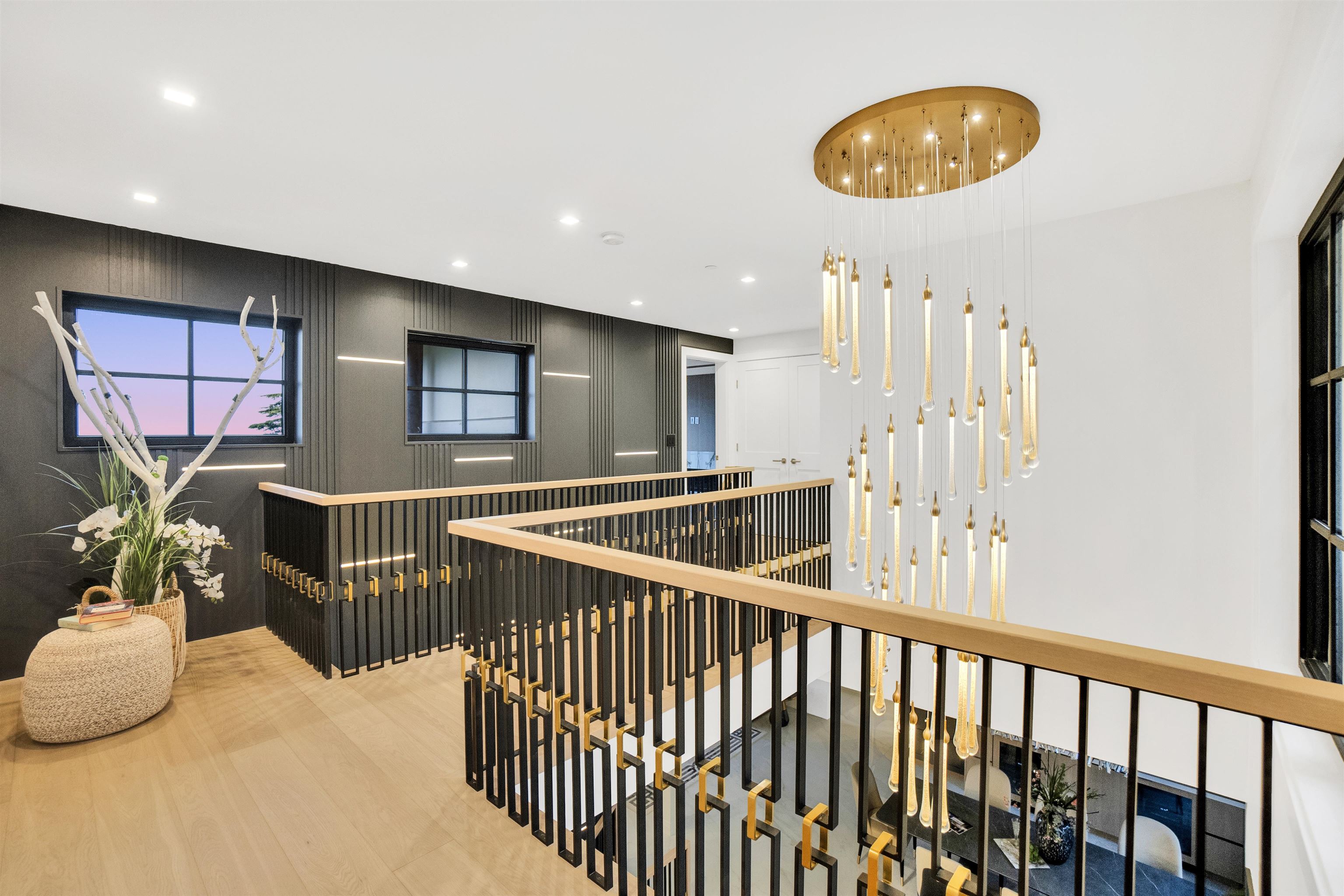 Listing image of 1419 BRAMWELL ROAD