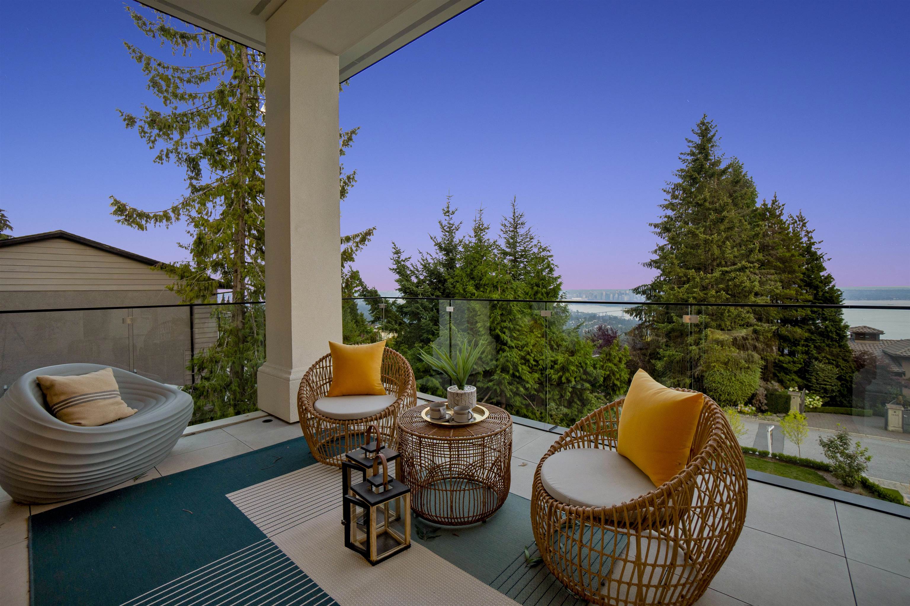 Listing image of 1419 BRAMWELL ROAD