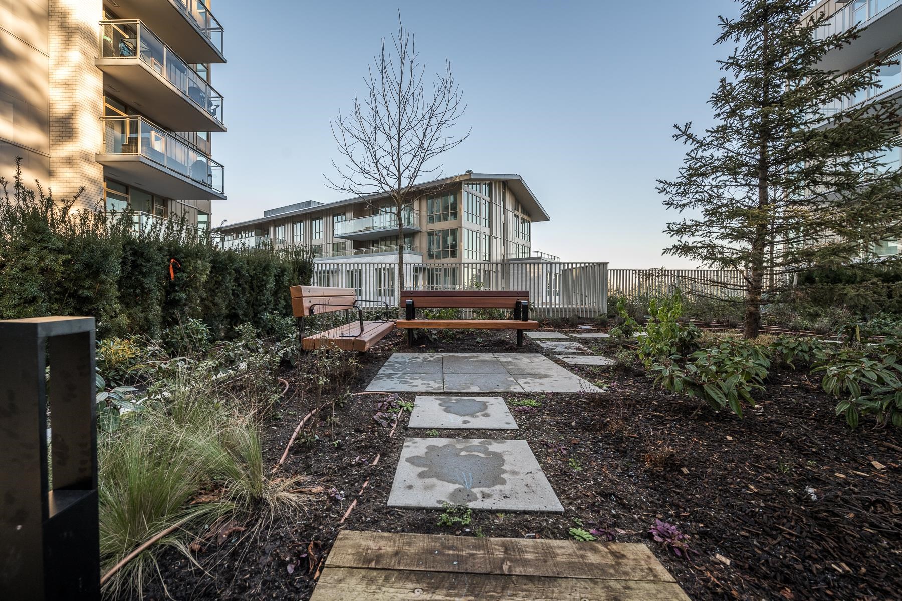 Listing image of 102 2325 EMERY COURT