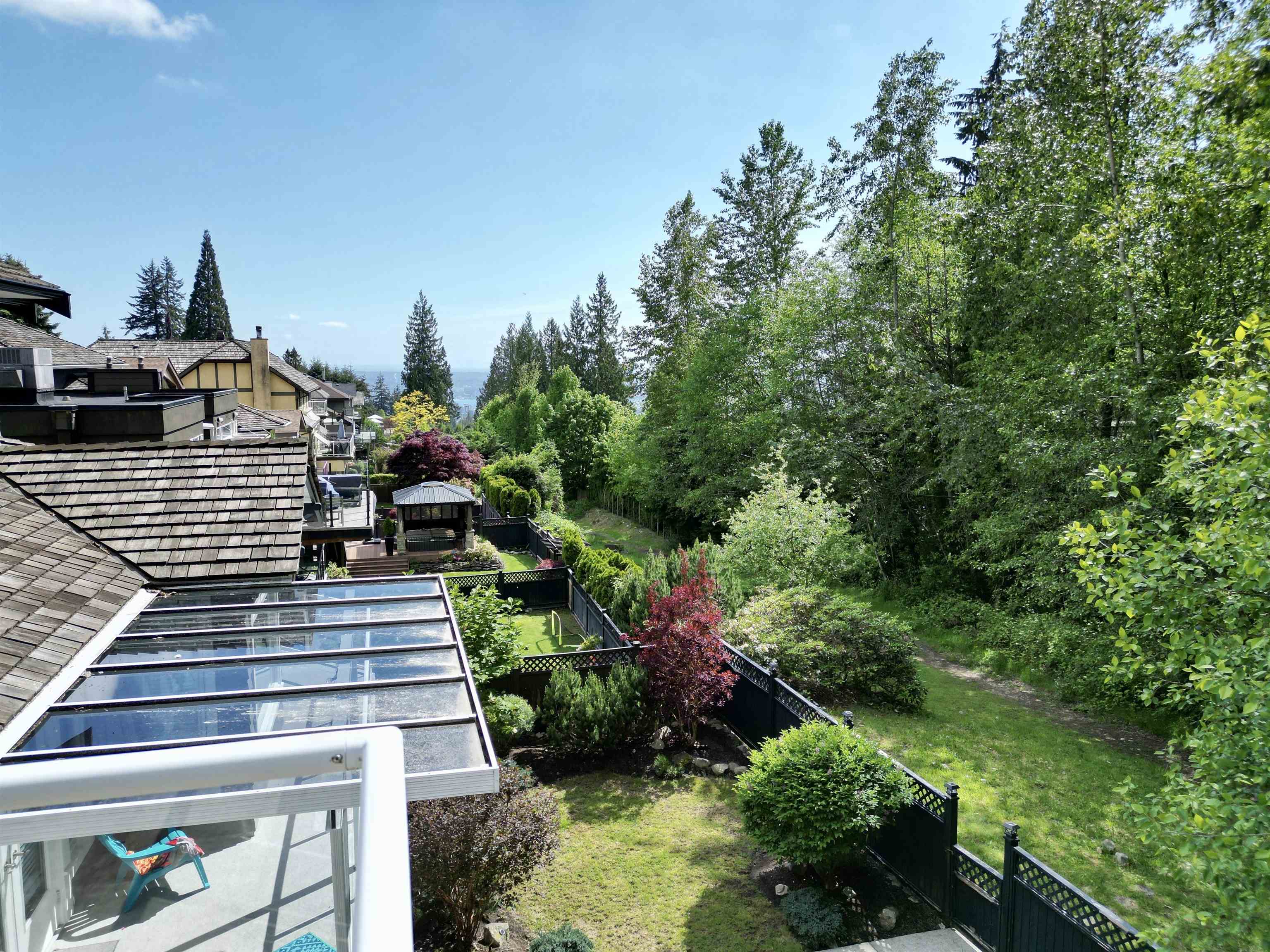 Listing image of 4275 ST. PAULS AVENUE