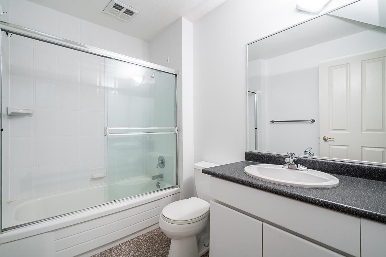 Listing image of 4275 ST. PAULS AVENUE