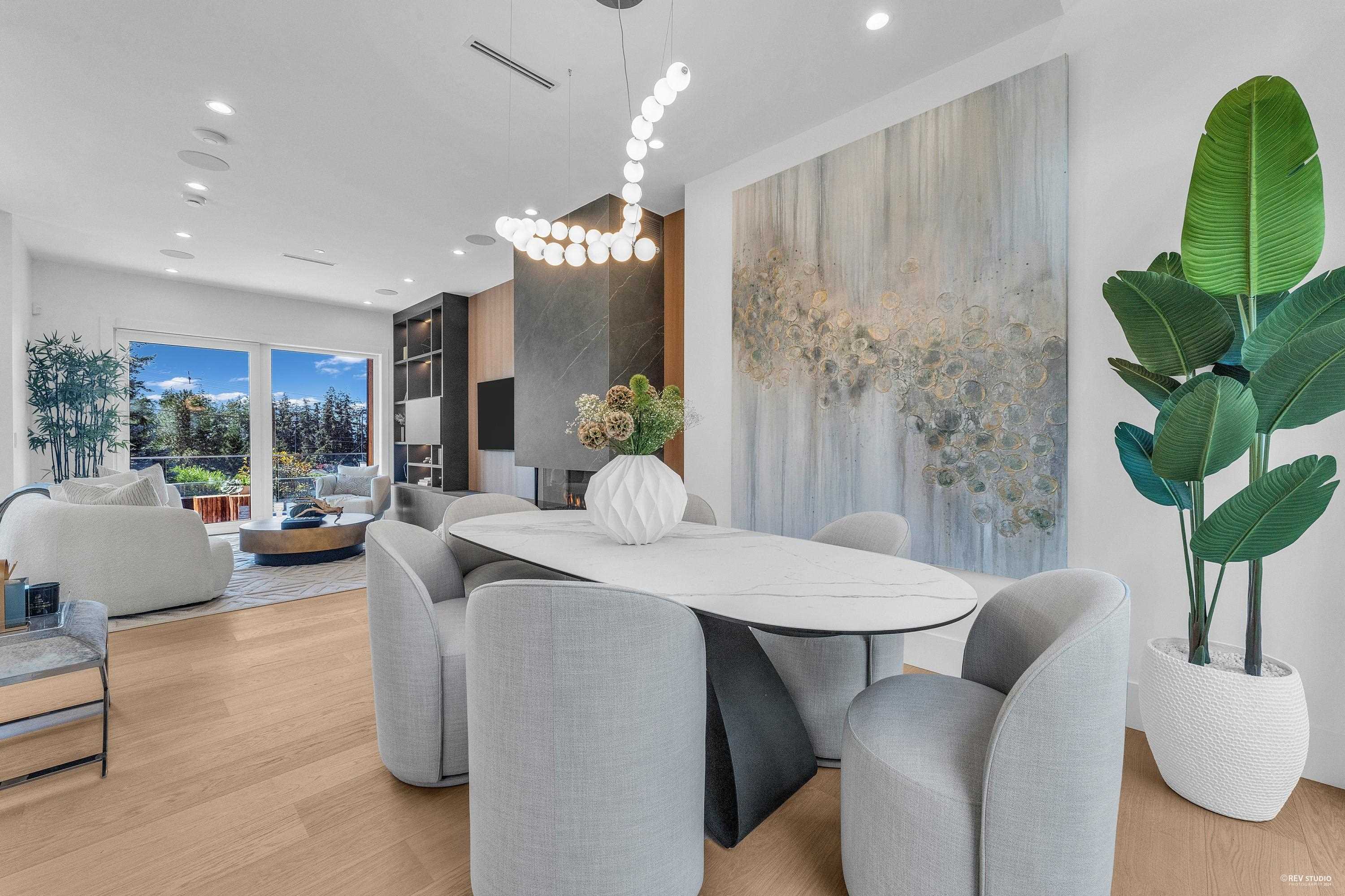 Listing image of 1029 ESPLANADE AVENUE