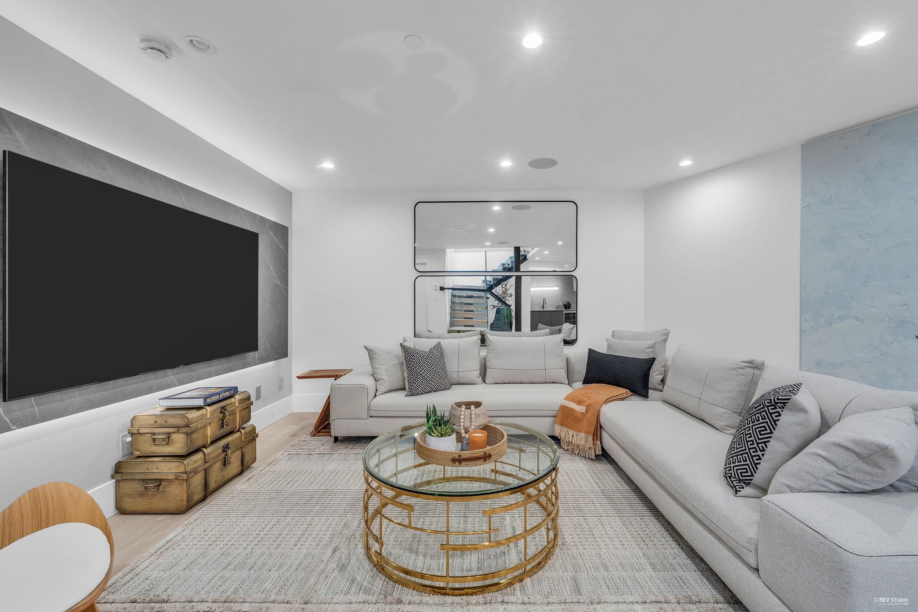 Listing image of 1029 ESPLANADE AVENUE