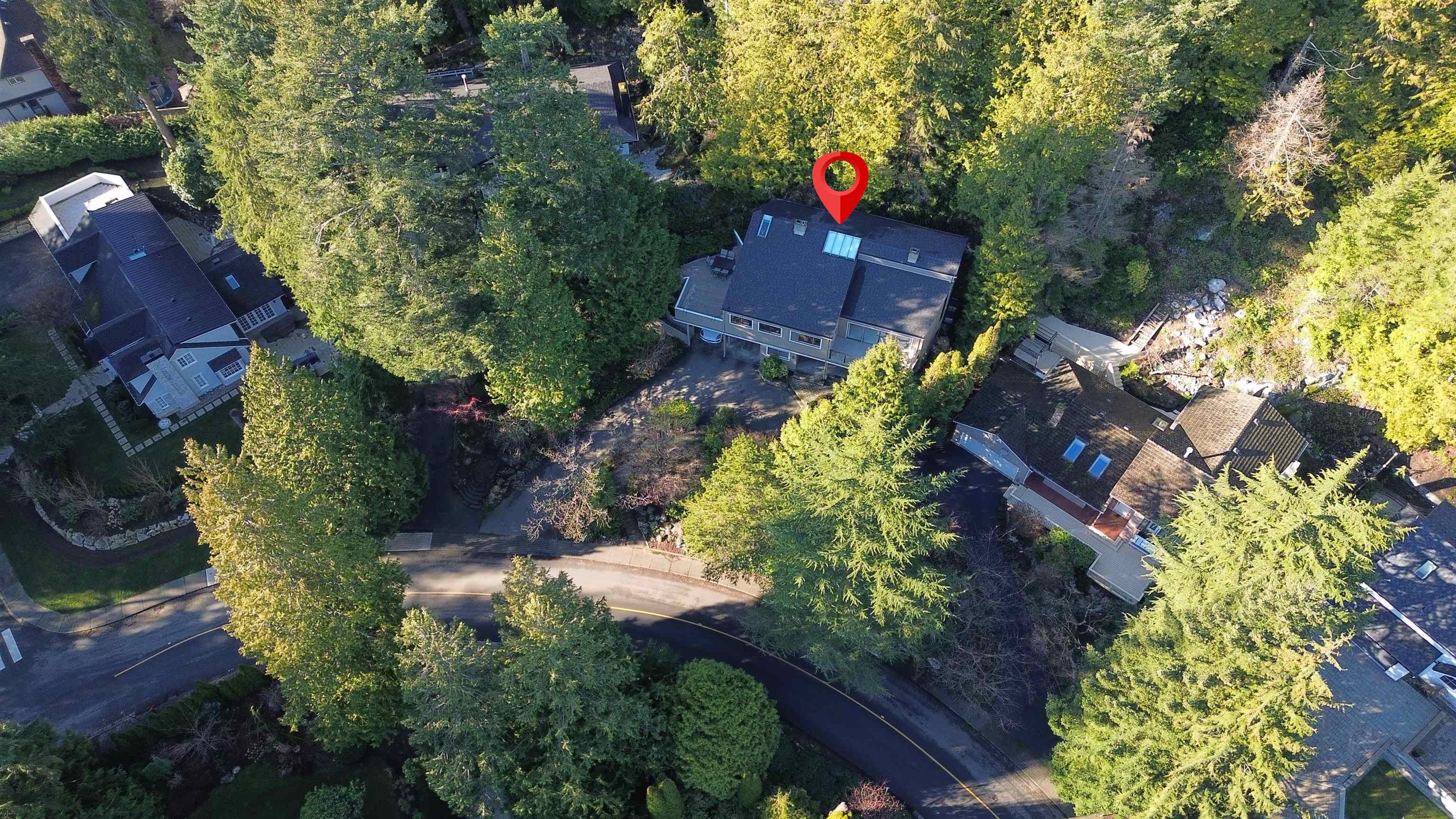 Listing image of 4623 CAULFEILD DRIVE
