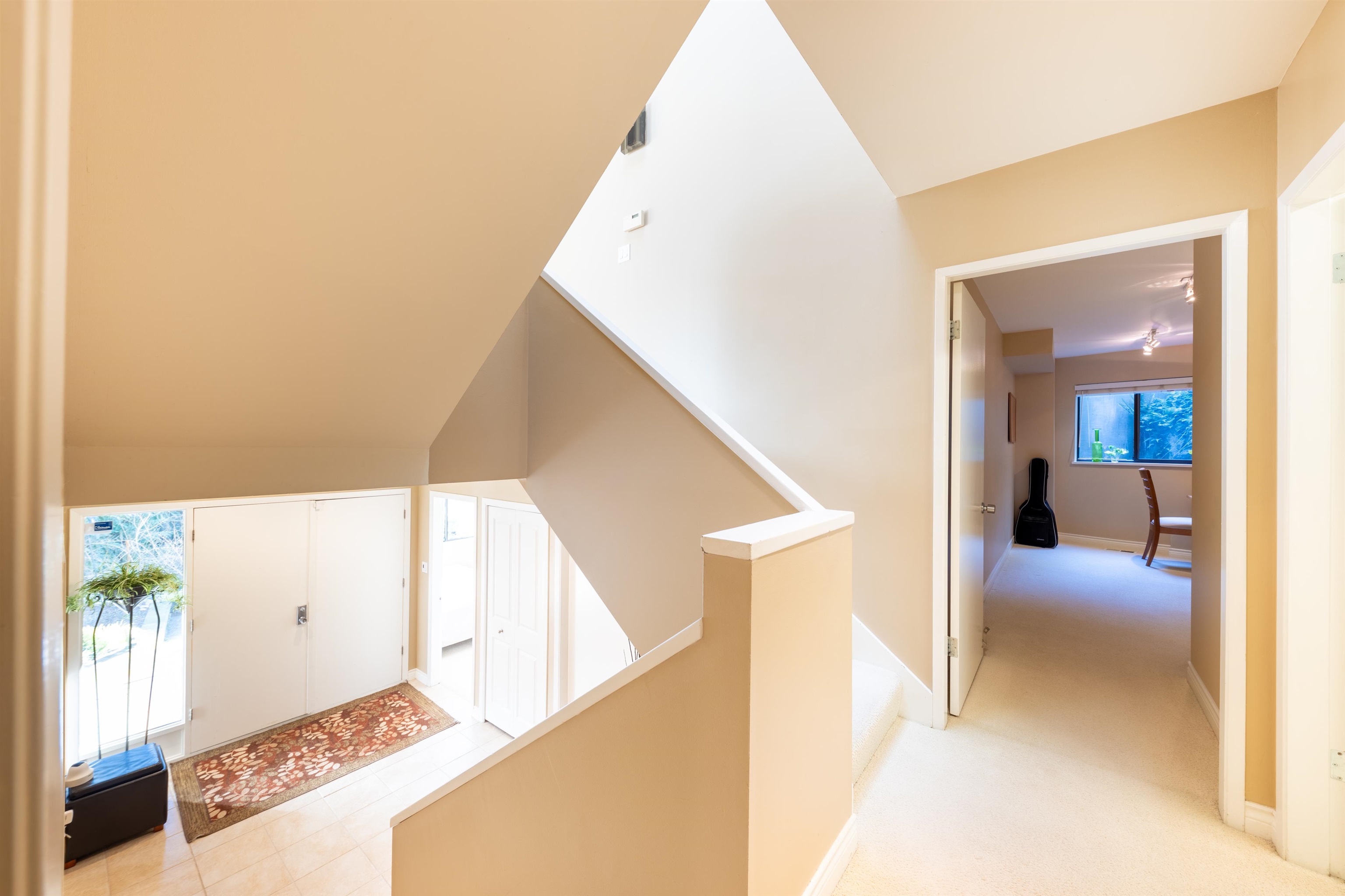 Listing image of 4623 CAULFEILD DRIVE