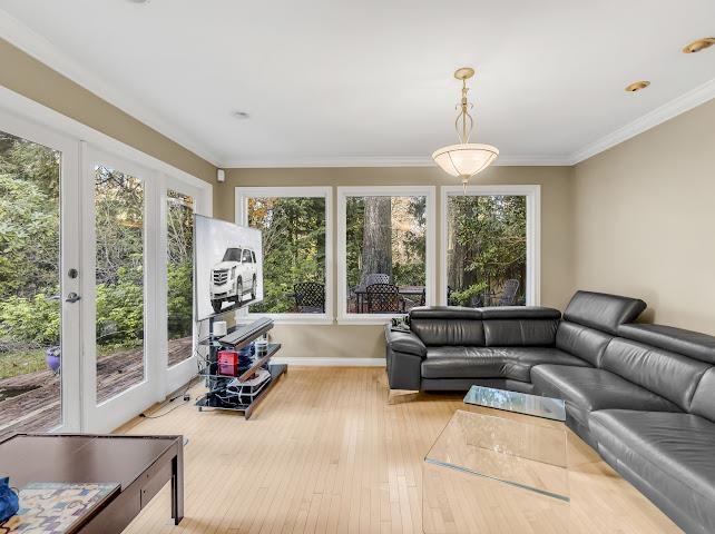 Listing image of 4025 SUNSET BOULEVARD