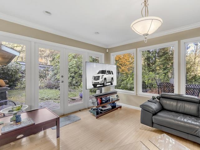 Listing image of 4025 SUNSET BOULEVARD