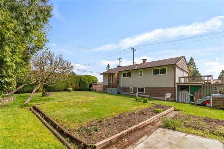 Listing image of 780 E 16TH STREET