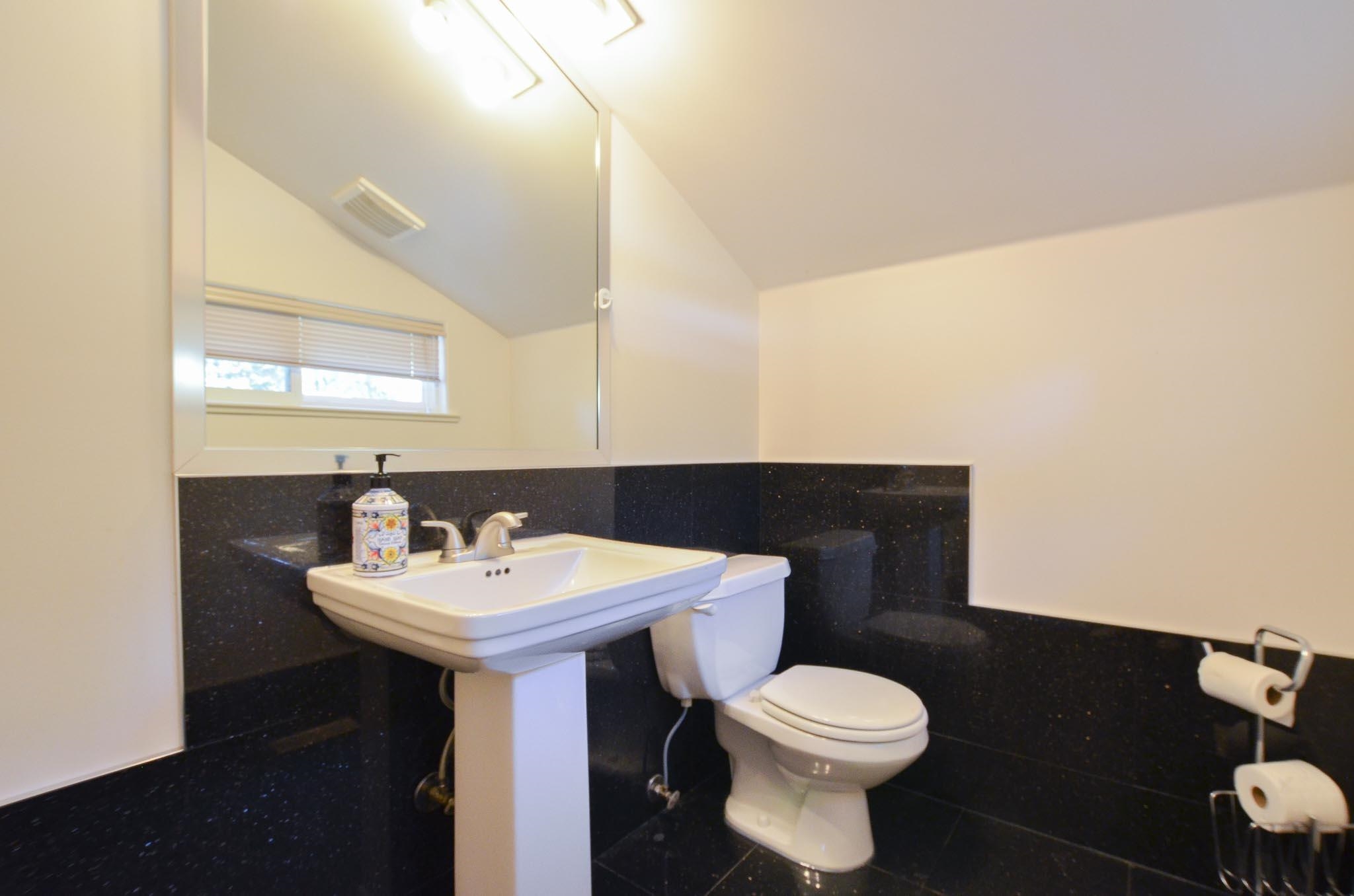 Listing image of 1144 MILLSTREAM ROAD