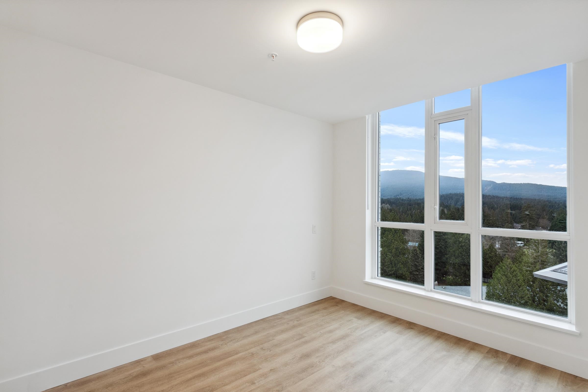 Listing image of 1004 2375 EMERY COURT