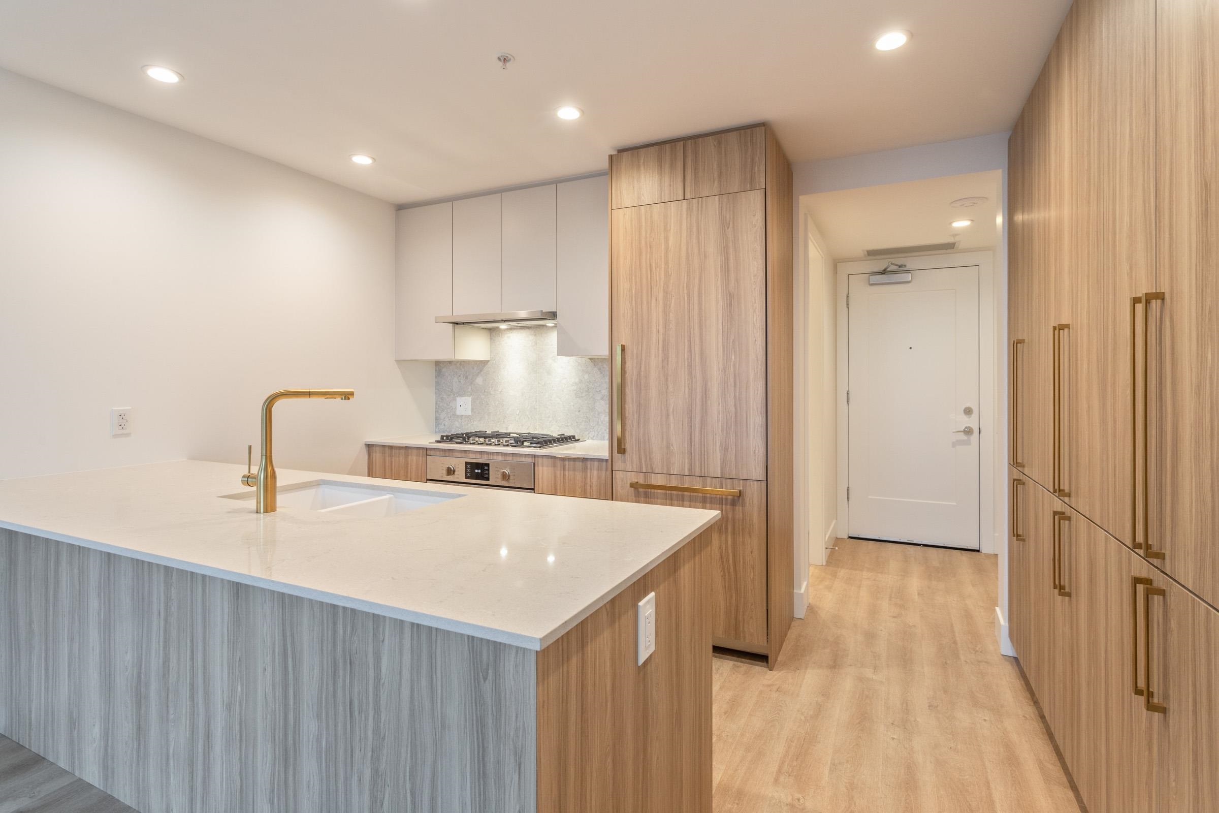 Listing image of 1004 2375 EMERY COURT