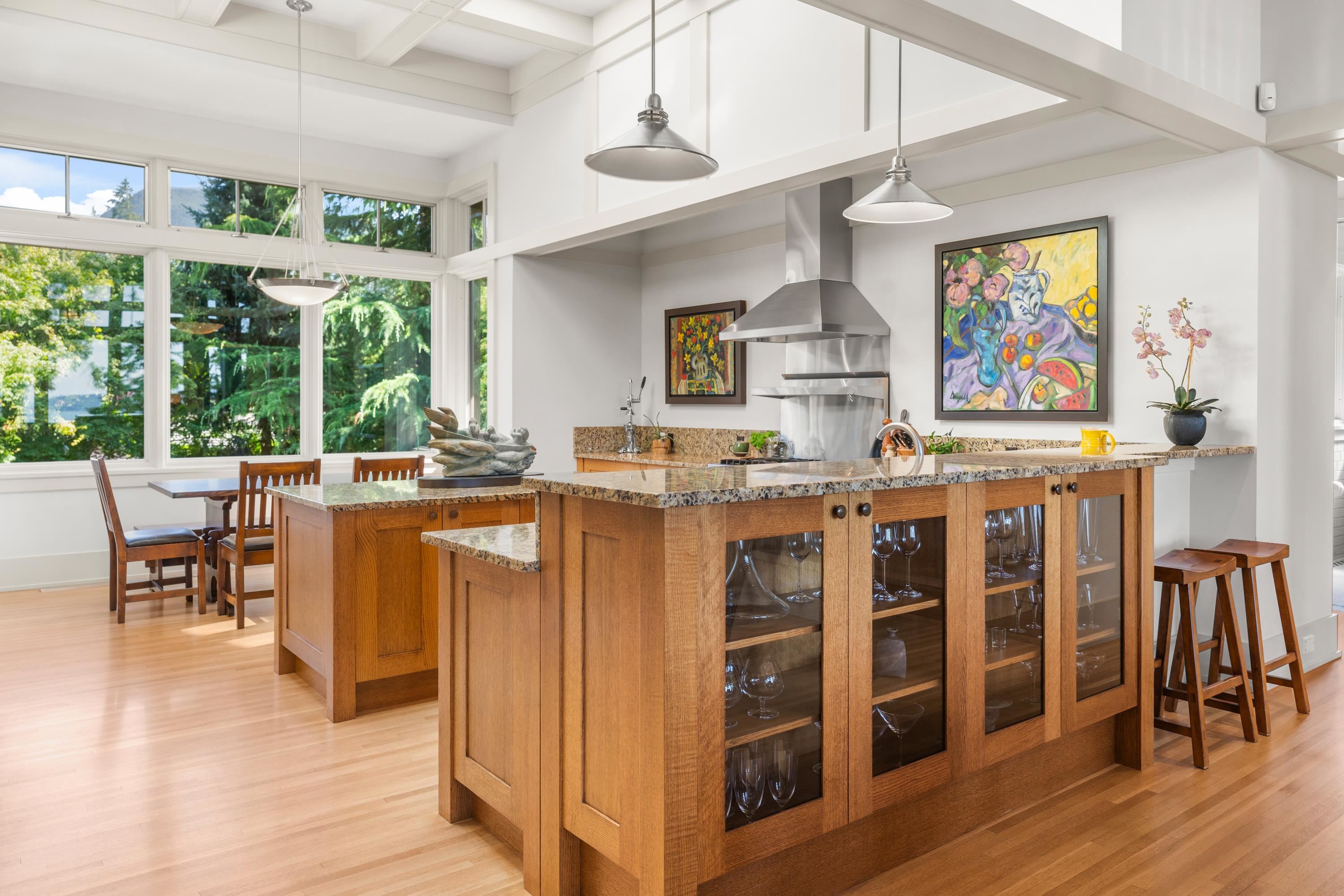 Listing image of 4528 CAULFEILD LANE