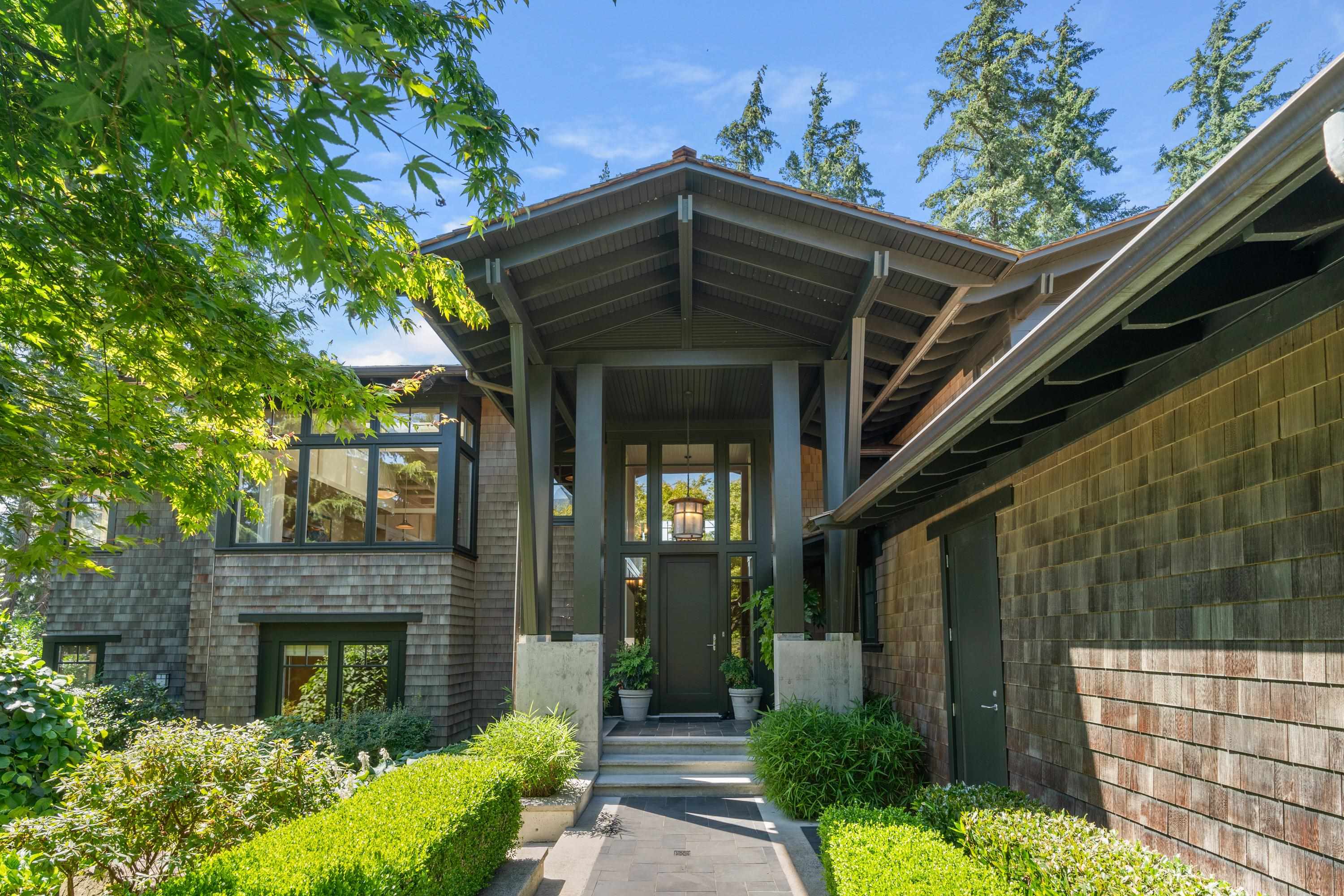 Listing image of 4528 CAULFEILD LANE