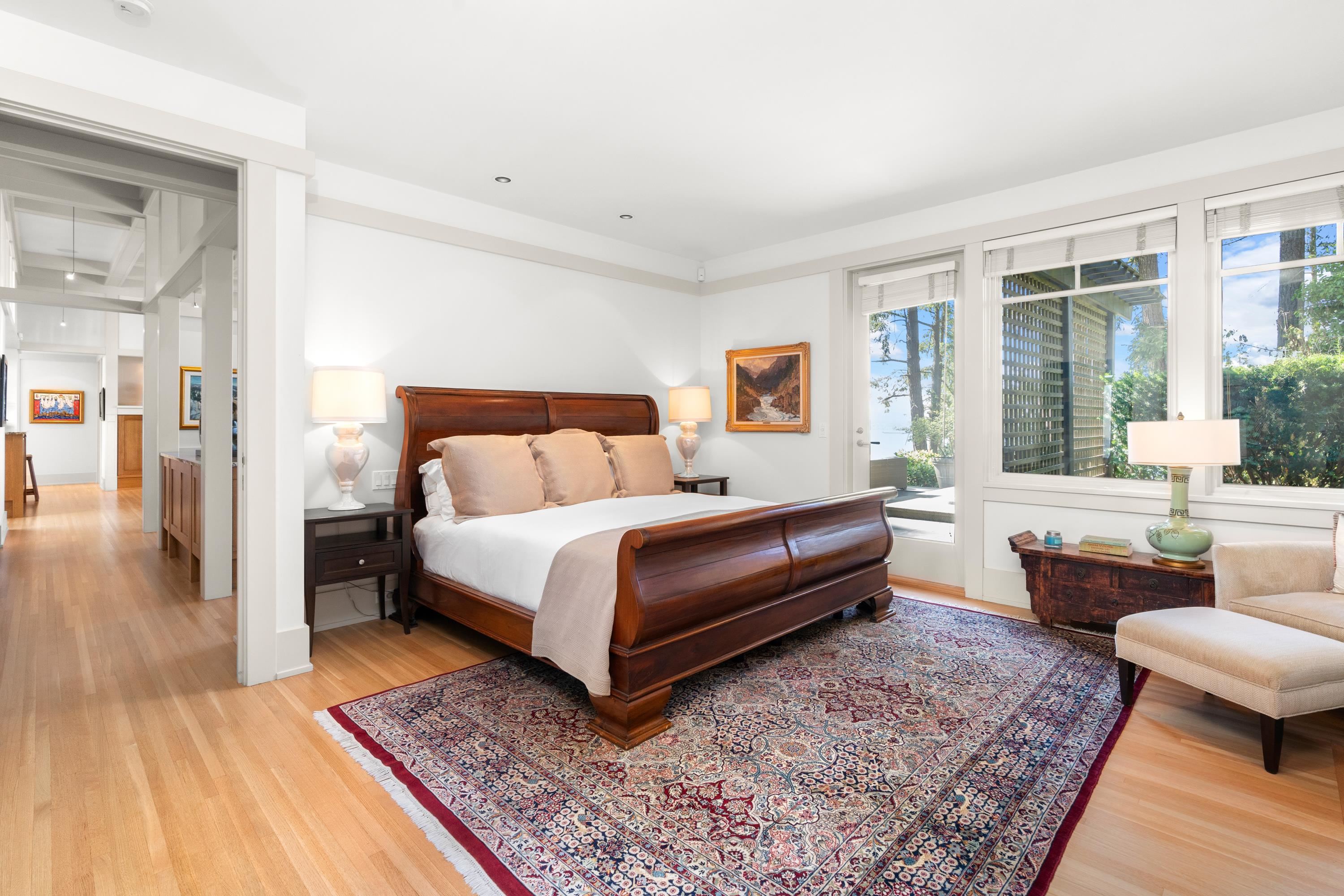 Listing image of 4528 CAULFEILD LANE