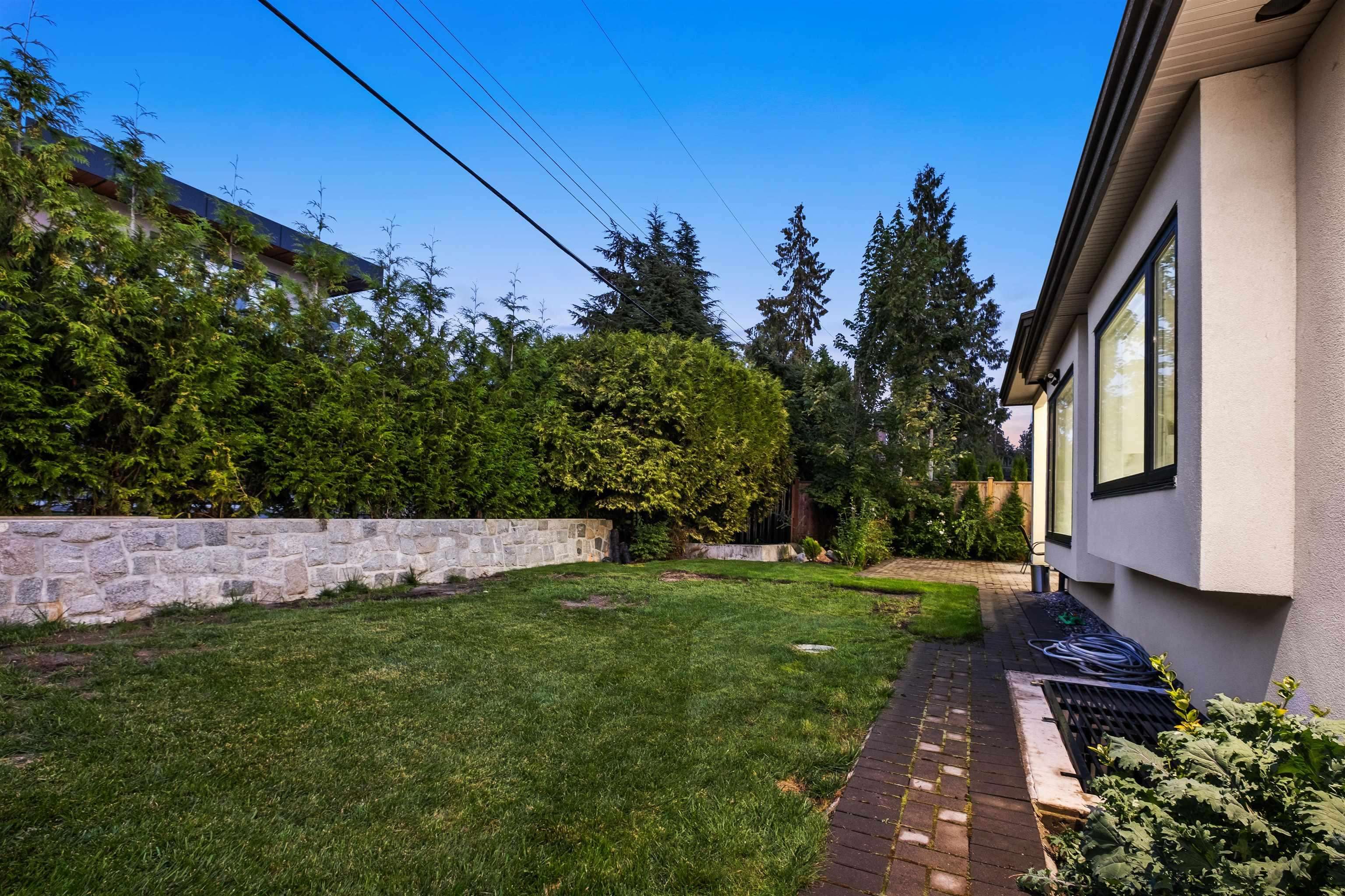 Listing image of 3560 HIGHLAND BOULEVARD