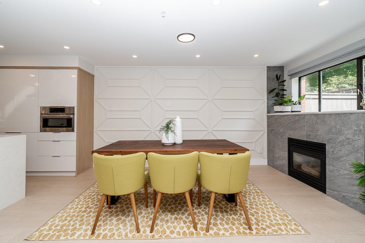 Listing image of 103 345 LONSDALE AVENUE