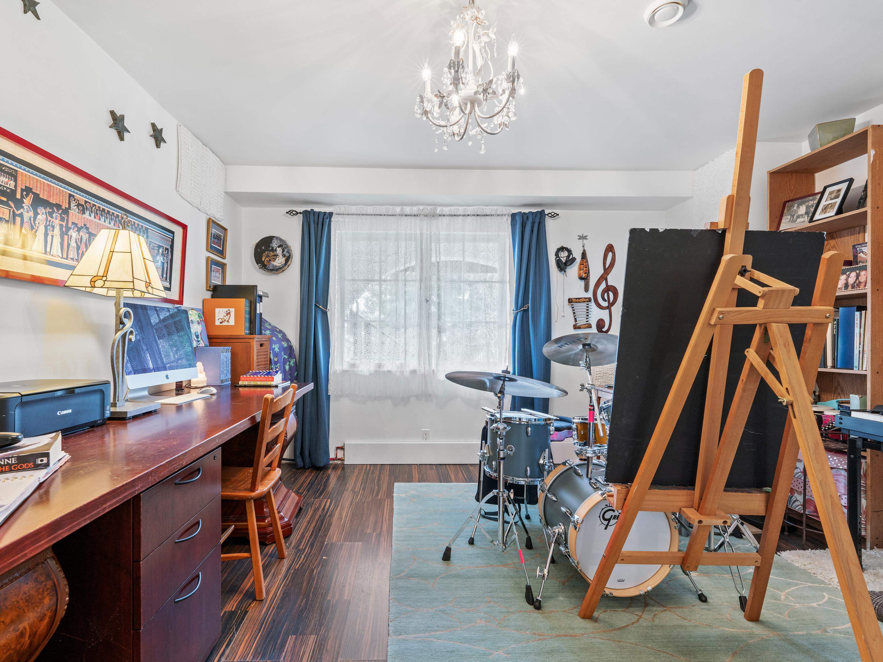 Listing image of 1370 WHITBY ROAD