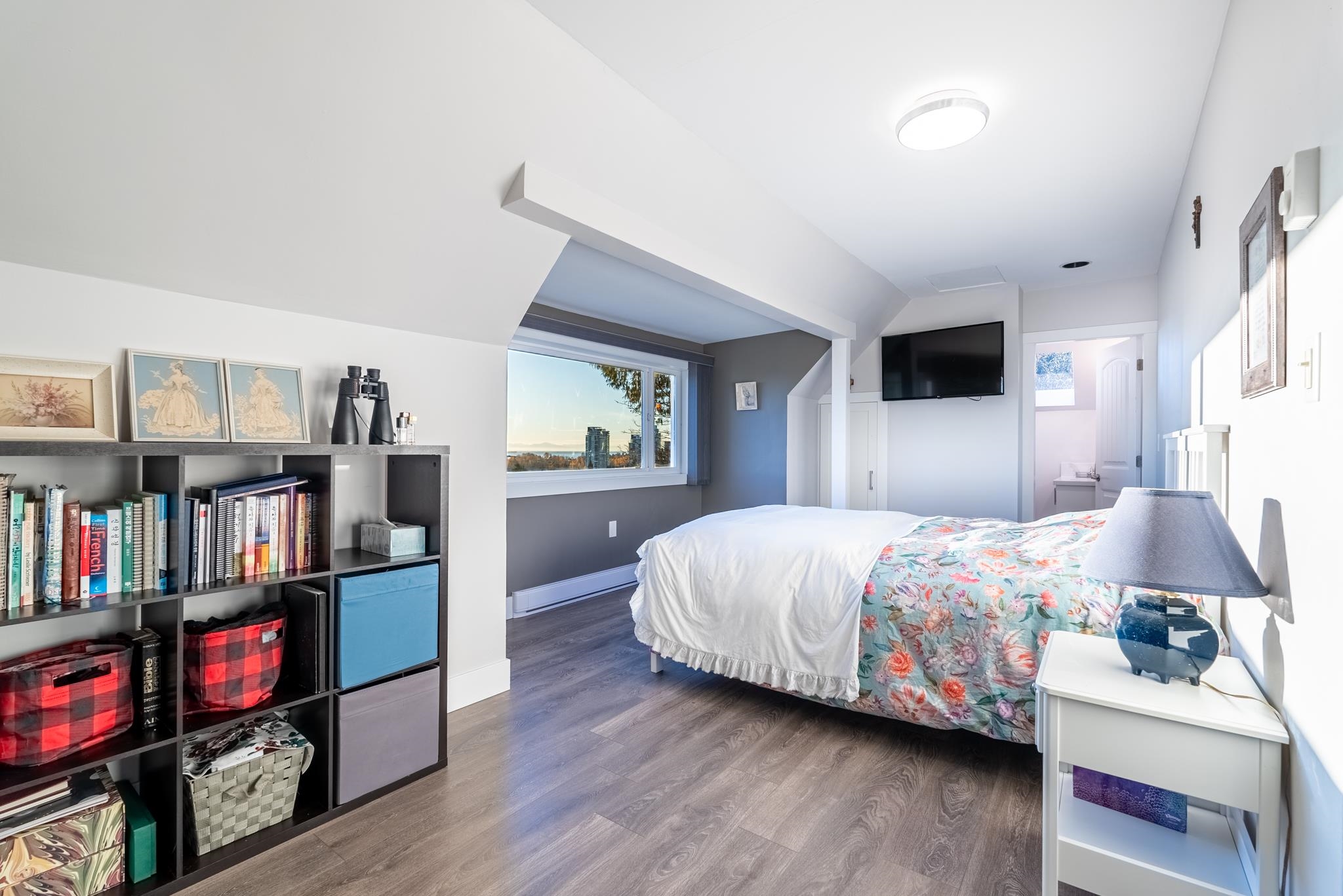 Listing image of 1275 W KEITH ROAD
