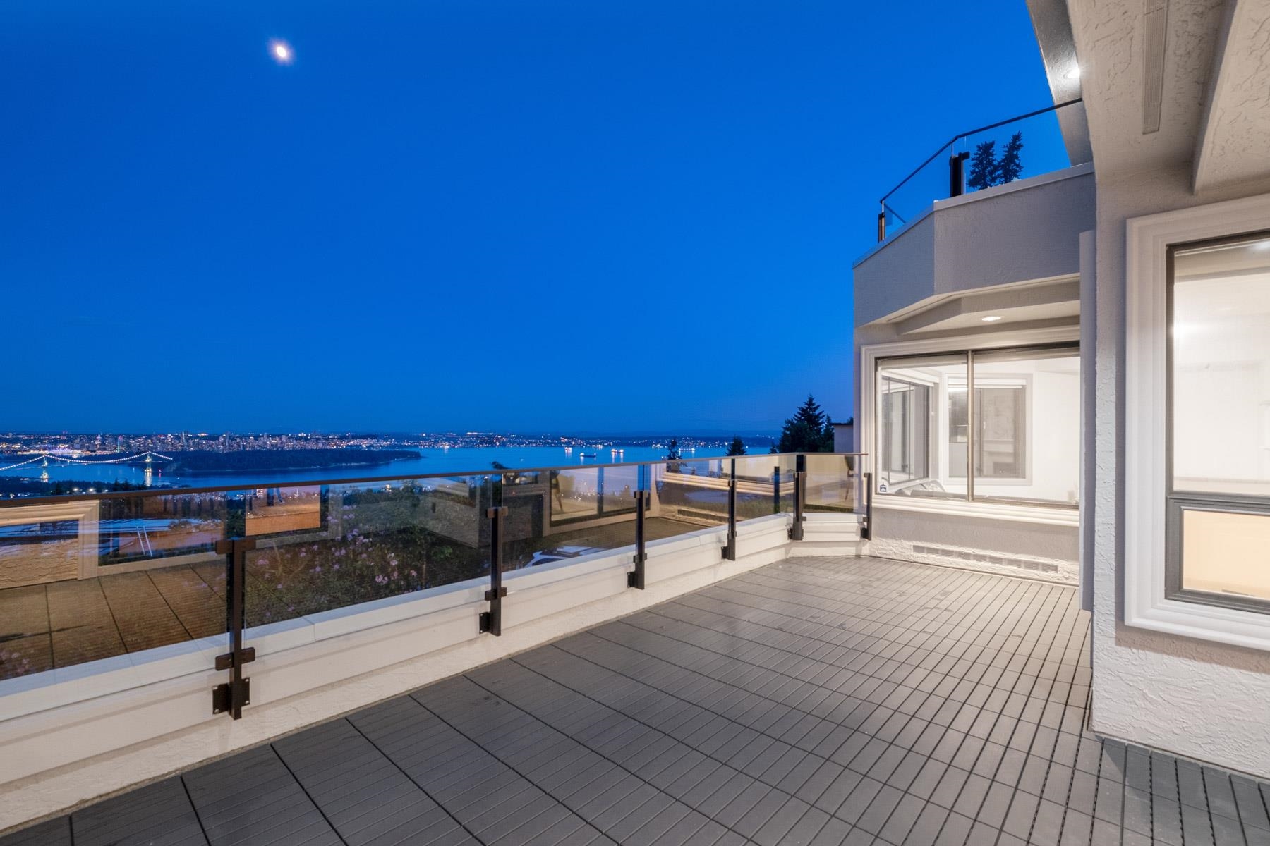 Listing image of 2523 WESTHILL DRIVE