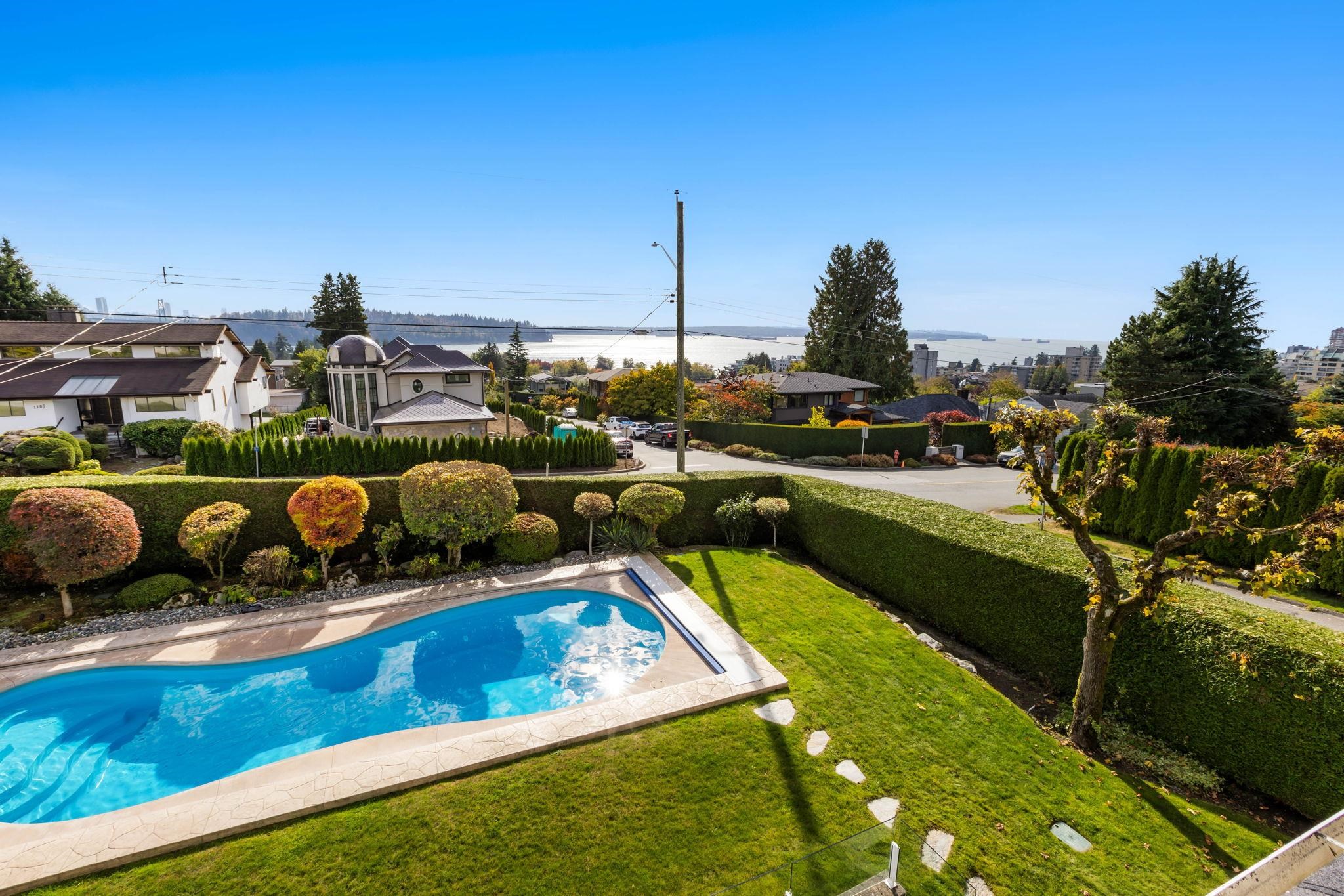 Listing image of 1197 FULTON AVENUE
