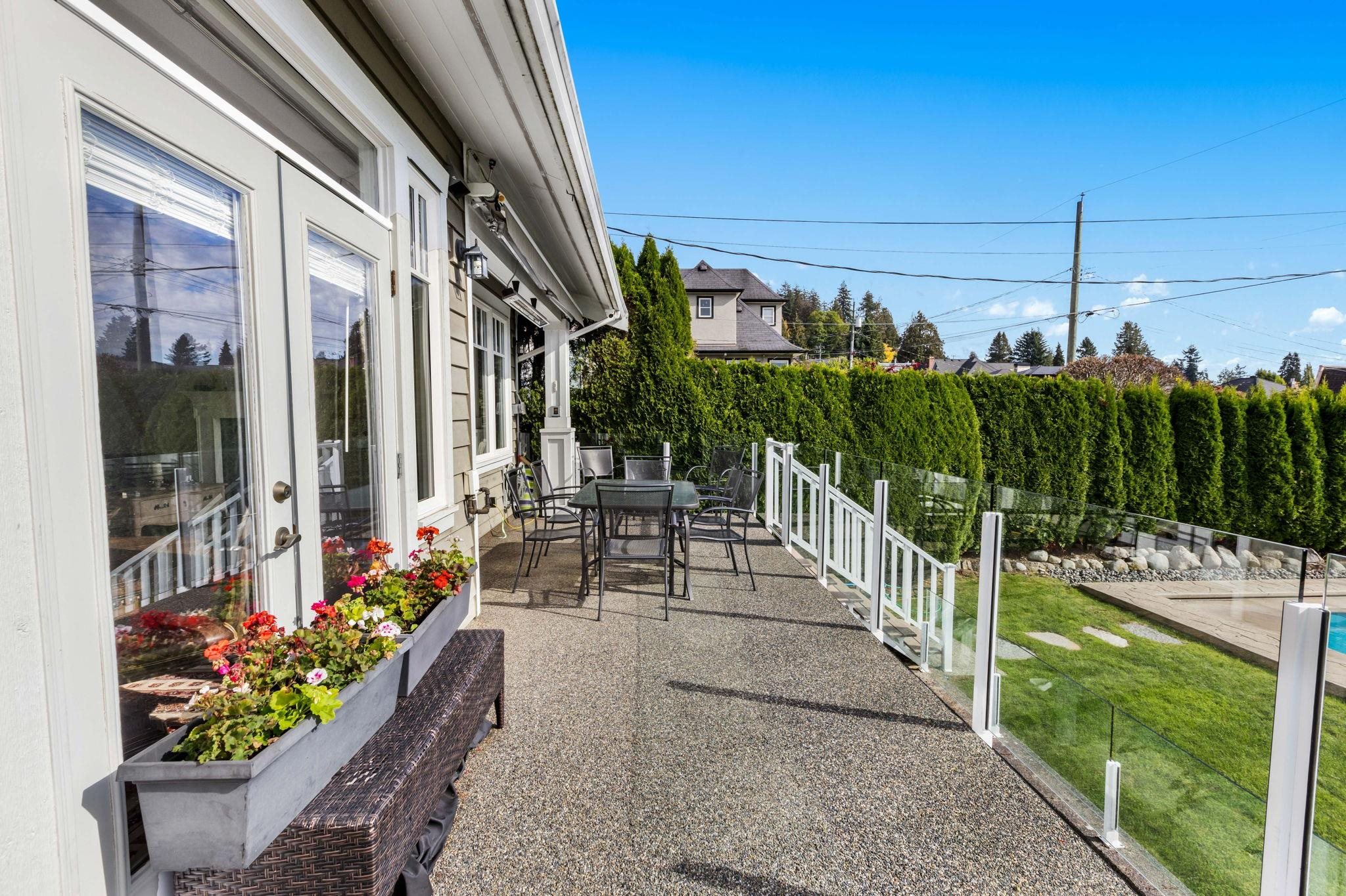 Listing image of 1197 FULTON AVENUE