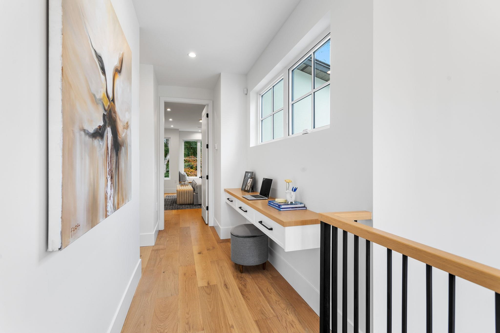 Listing image of 1204 GLADSTONE AVENUE