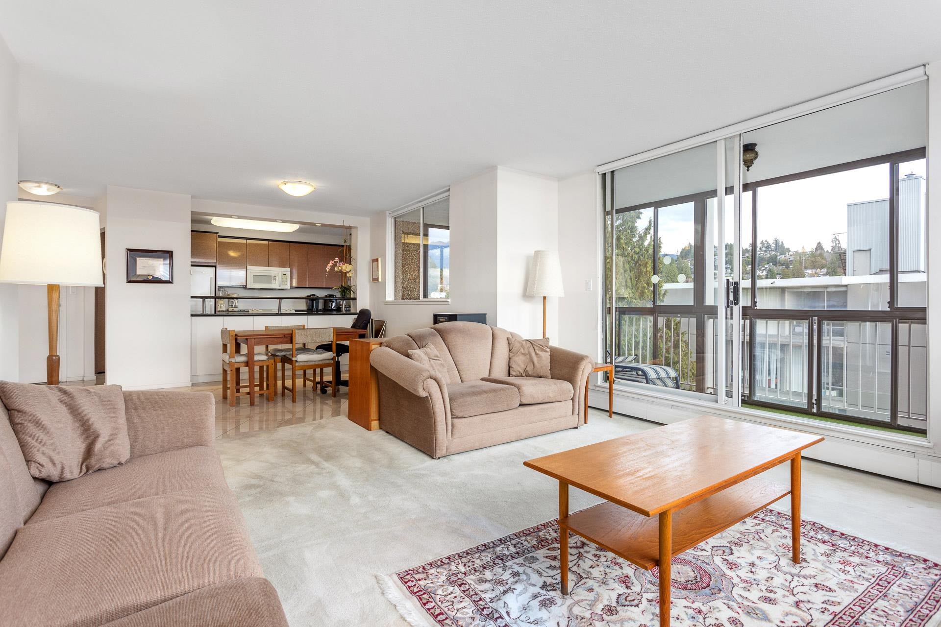 Listing image of 701 1390 DUCHESS AVENUE