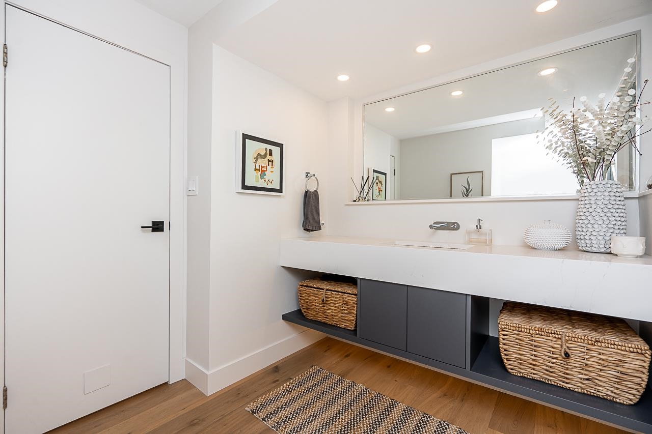 Listing image of 6070 MARINE DRIVE