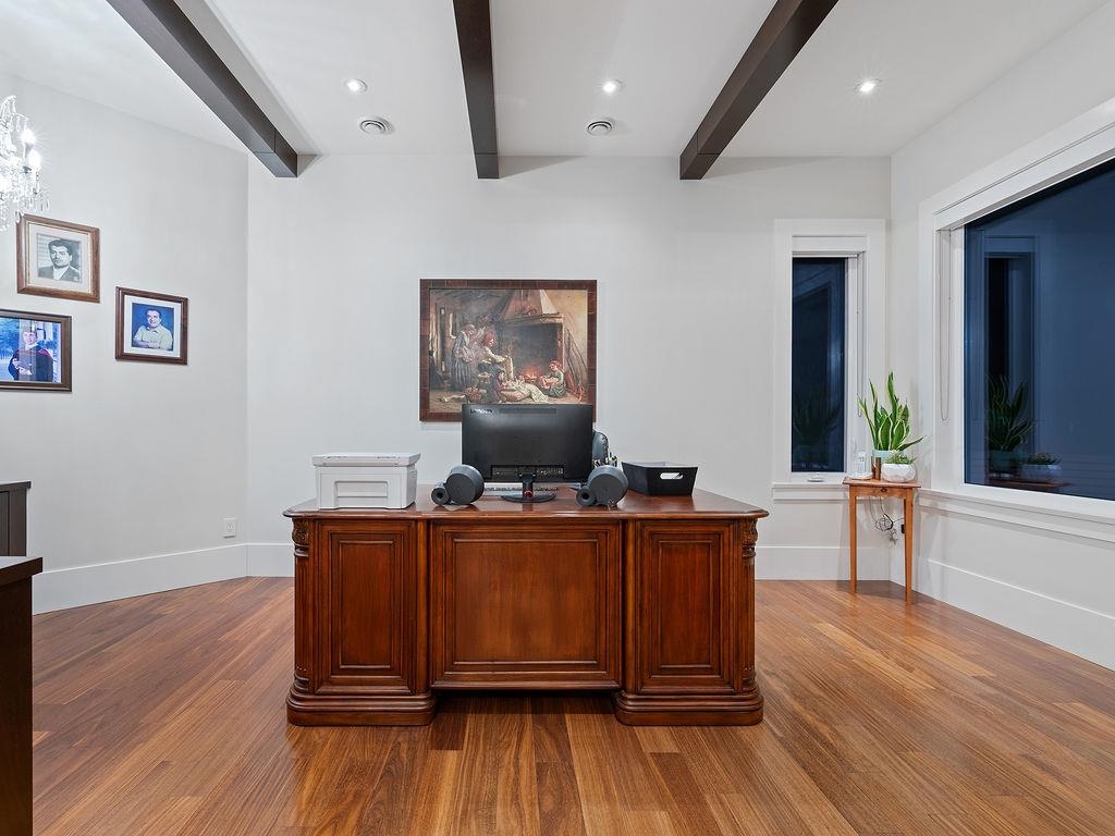 Listing image of 1355 WHITBY ROAD