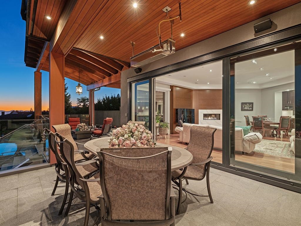 Listing image of 1355 WHITBY ROAD