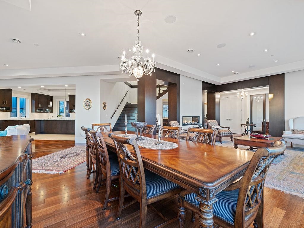Listing image of 1355 WHITBY ROAD