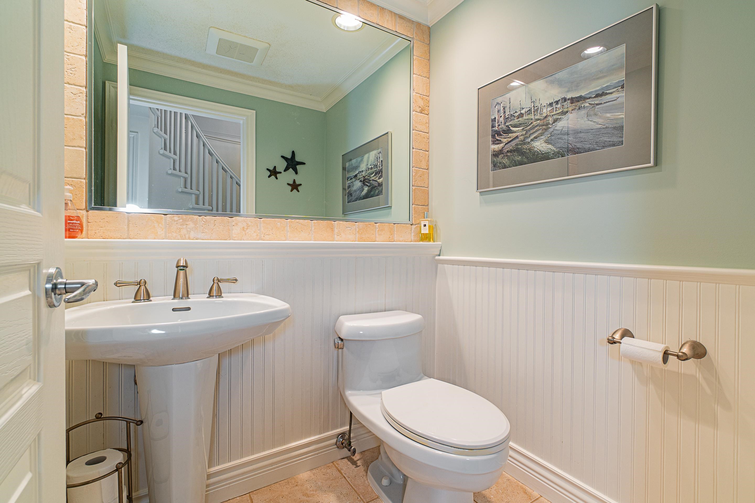 Listing image of 16 BEACH DRIVE