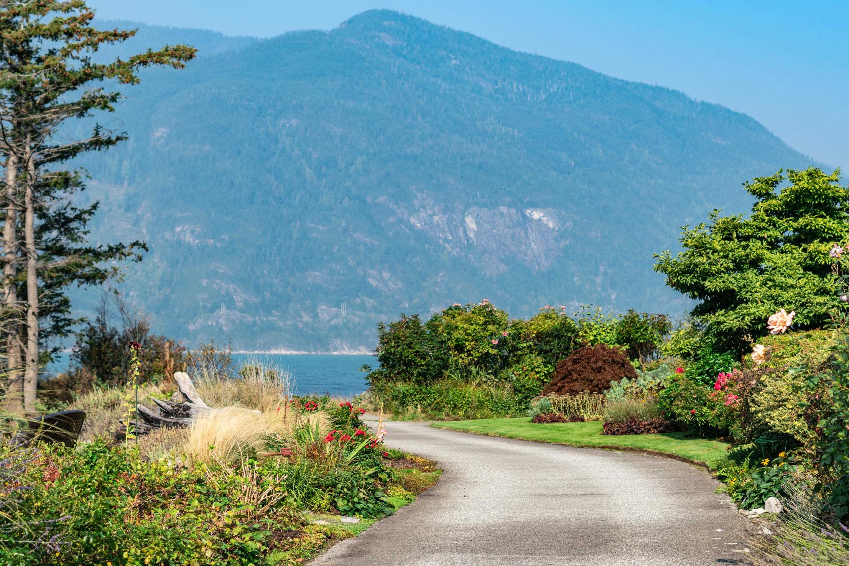 Listing image of 16 BEACH DRIVE