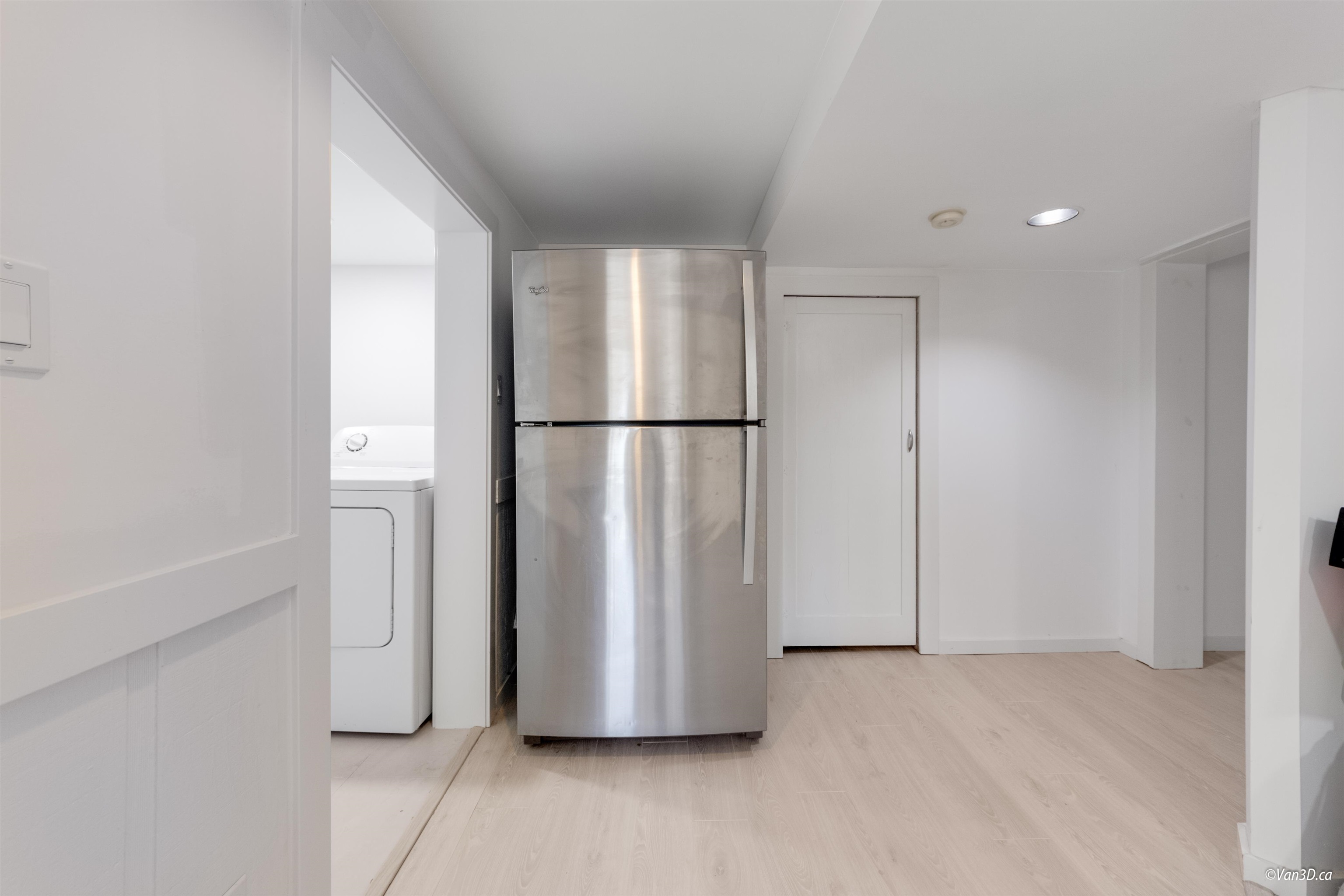 Listing image of 2317 KINGS AVENUE