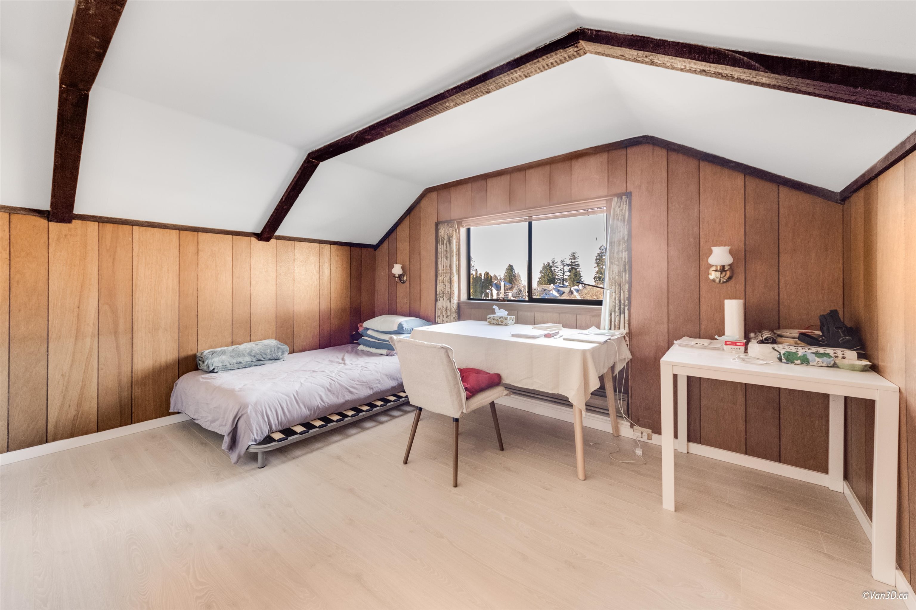 Listing image of 2317 KINGS AVENUE
