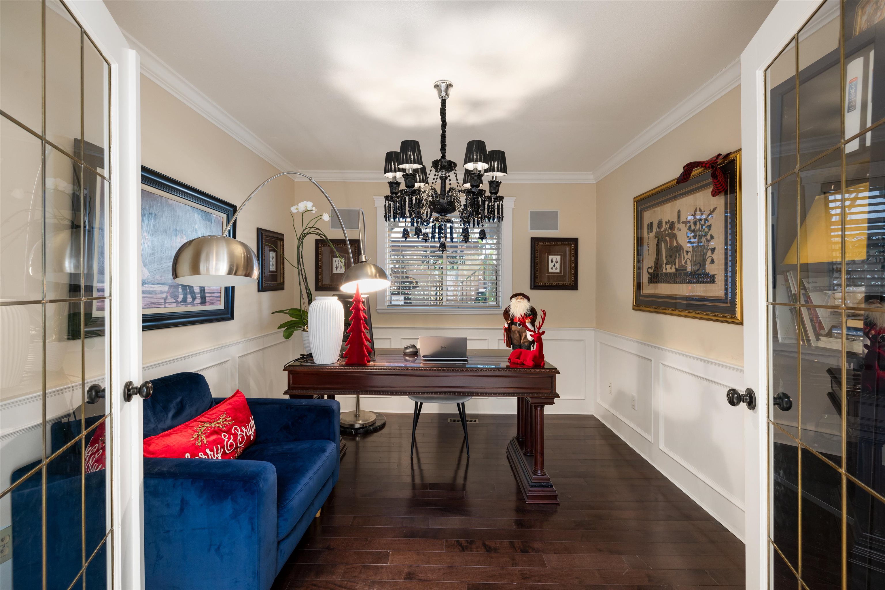 Listing image of 2198 ROSEBERY AVENUE