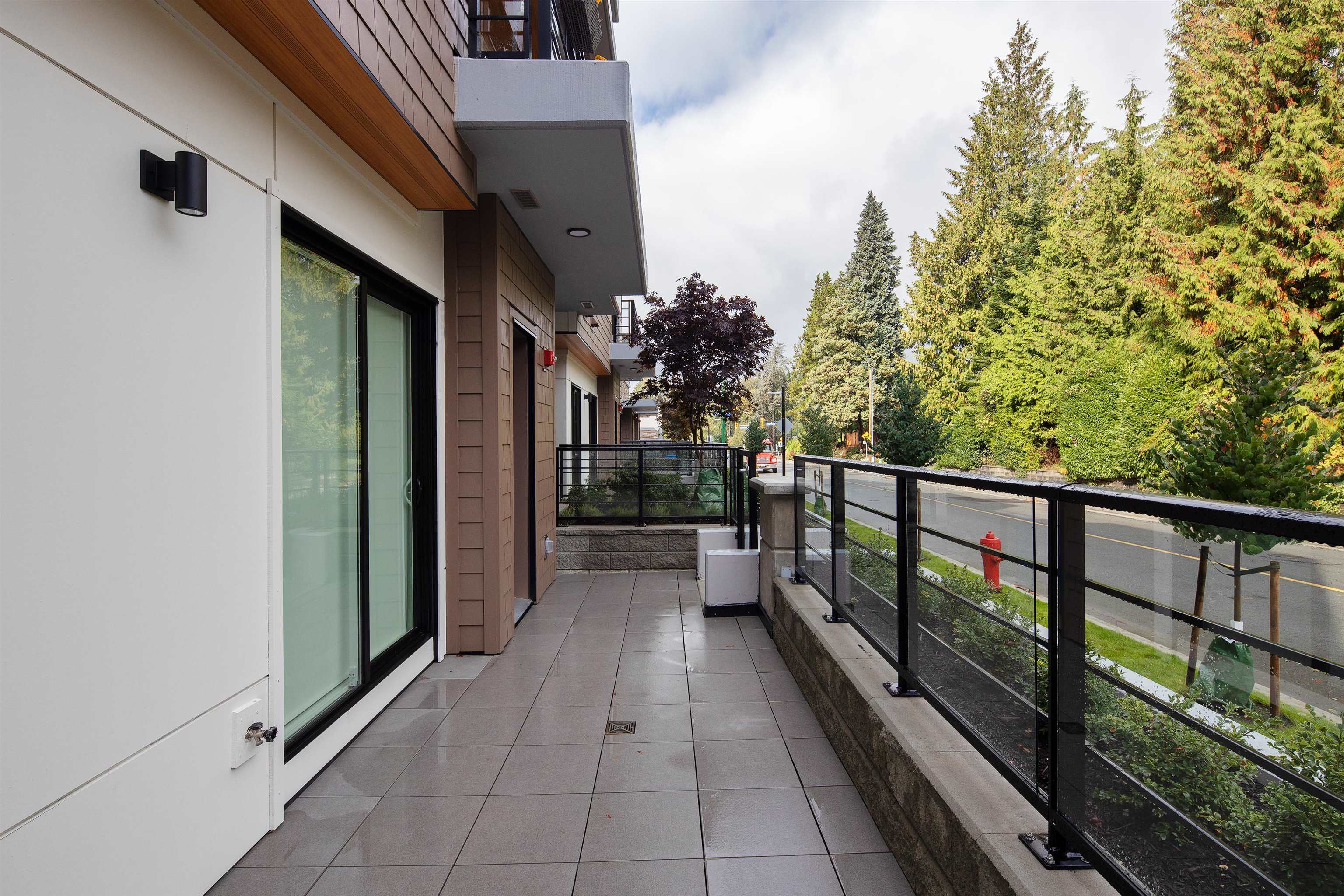 Listing image of 106 1055 RIDGEWOOD DRIVE