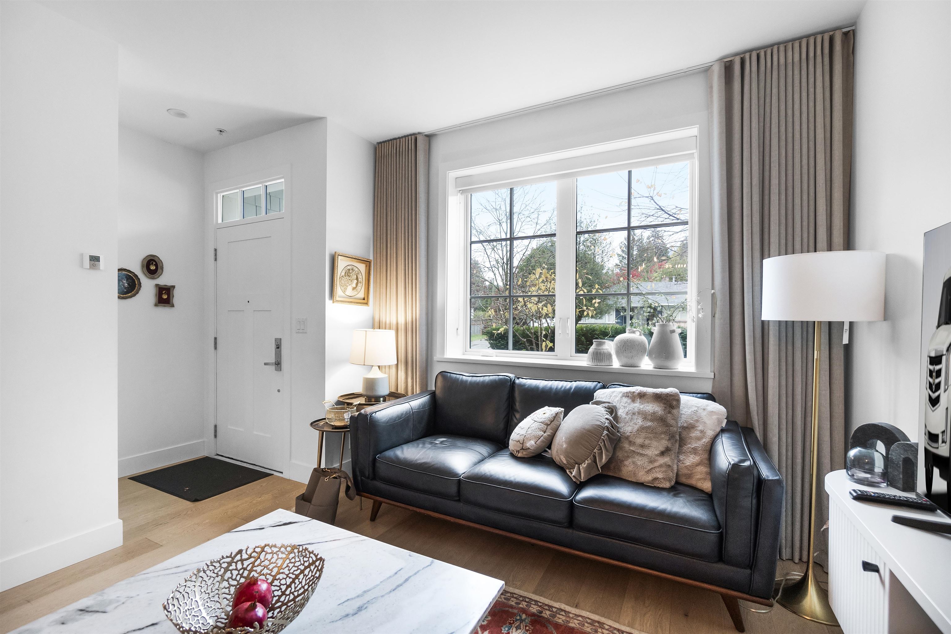 Listing image of 5 1133 RIDGEWOOD DRIVE