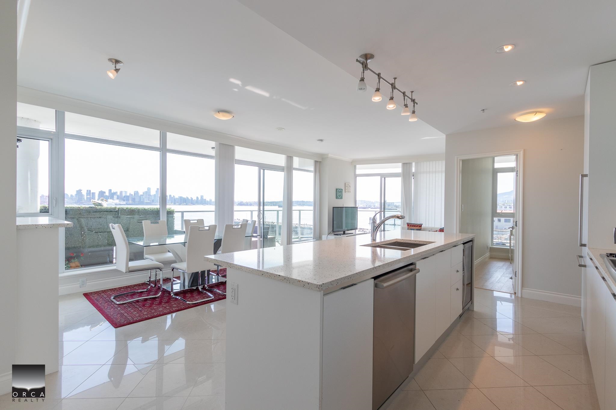 Listing image of 401 199 VICTORY SHIP WAY